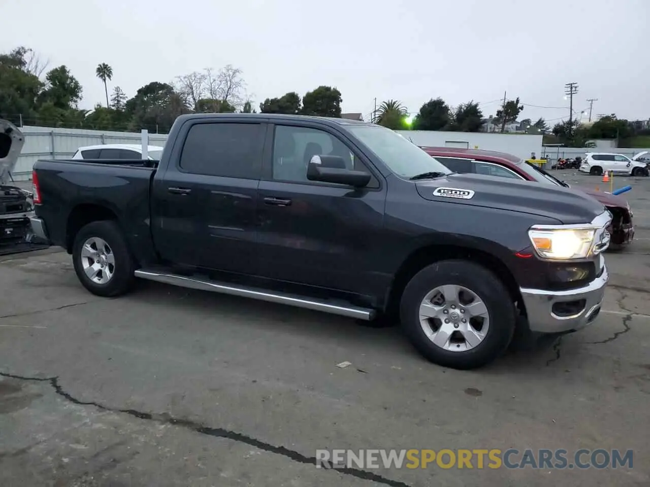 4 Photograph of a damaged car 1C6RREFM9MN712074 RAM 1500 2021