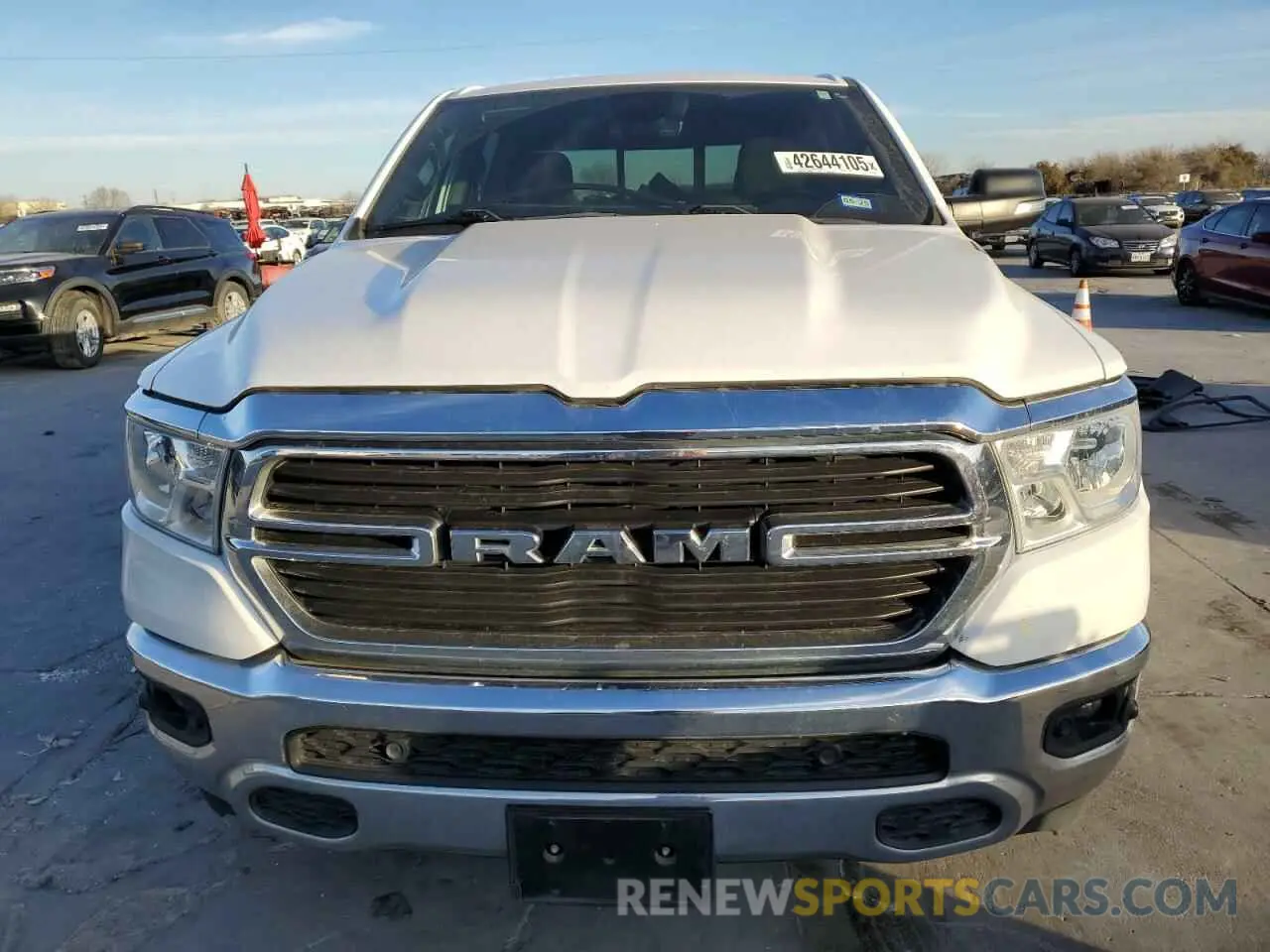 5 Photograph of a damaged car 1C6RREFT0MN661085 RAM 1500 2021