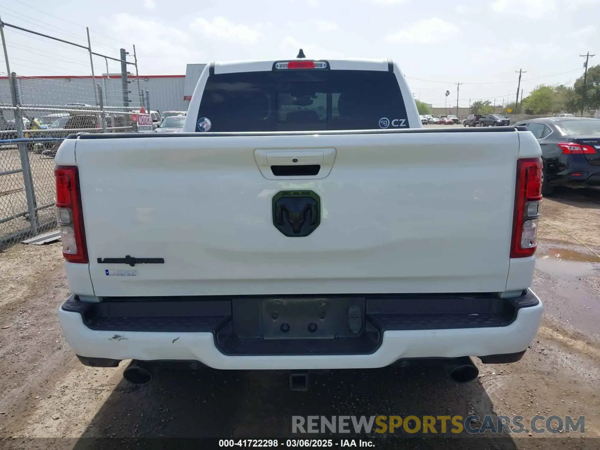 16 Photograph of a damaged car 1C6RREFT1MN592746 RAM 1500 2021