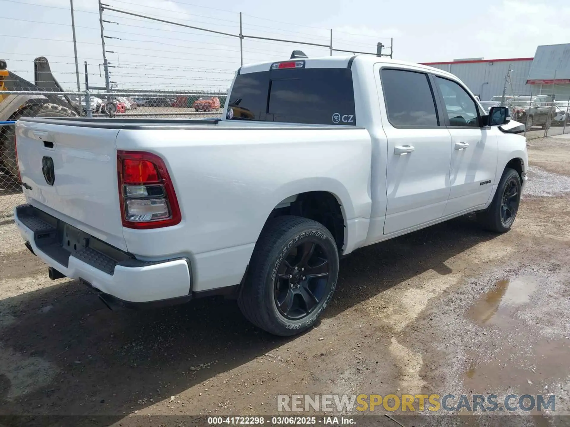 4 Photograph of a damaged car 1C6RREFT1MN592746 RAM 1500 2021