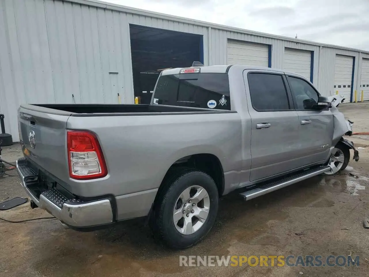 3 Photograph of a damaged car 1C6RREFT1MN801967 RAM 1500 2021