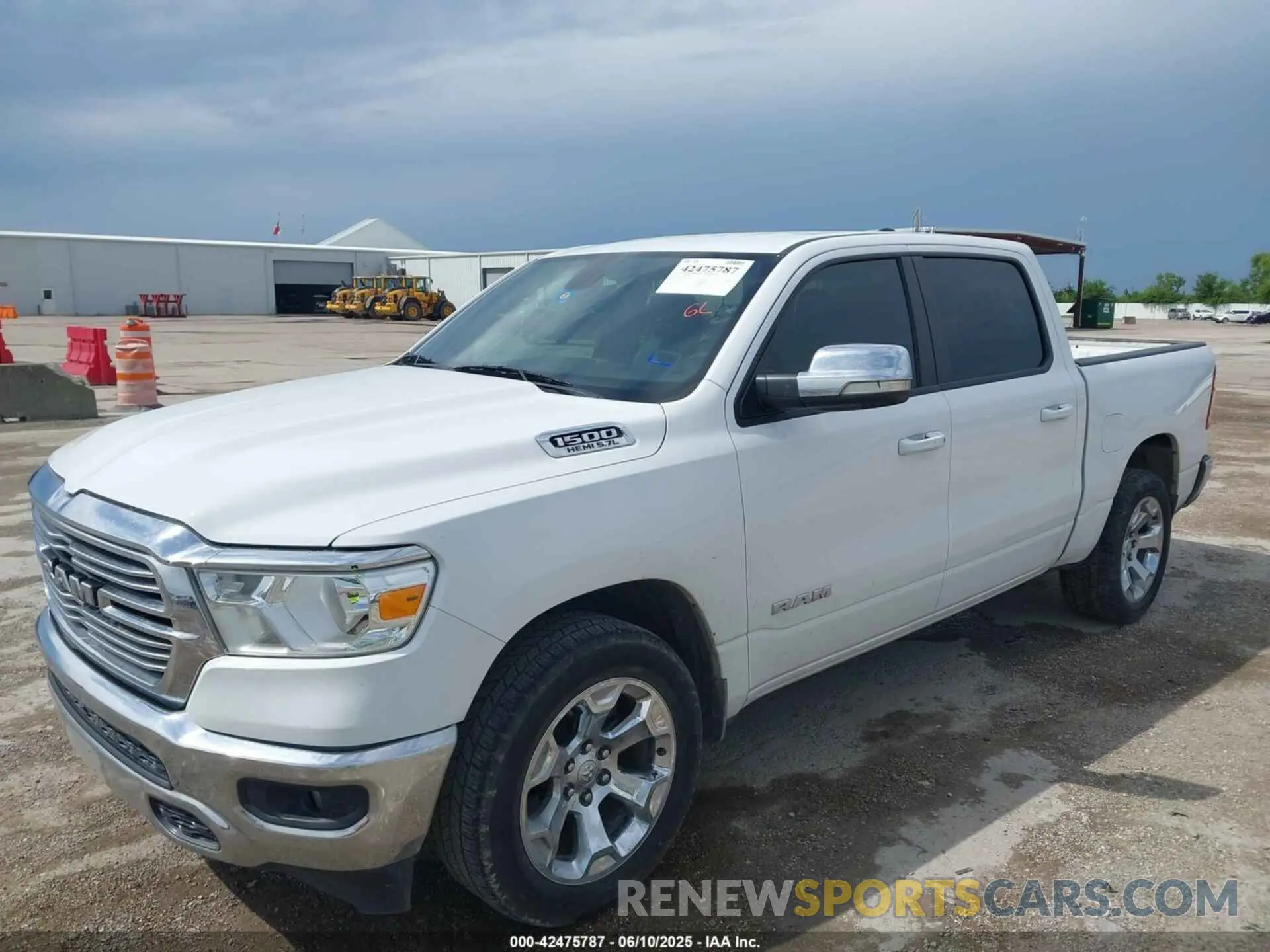 6 Photograph of a damaged car 1C6RREFT2MN502648 RAM 1500 2021