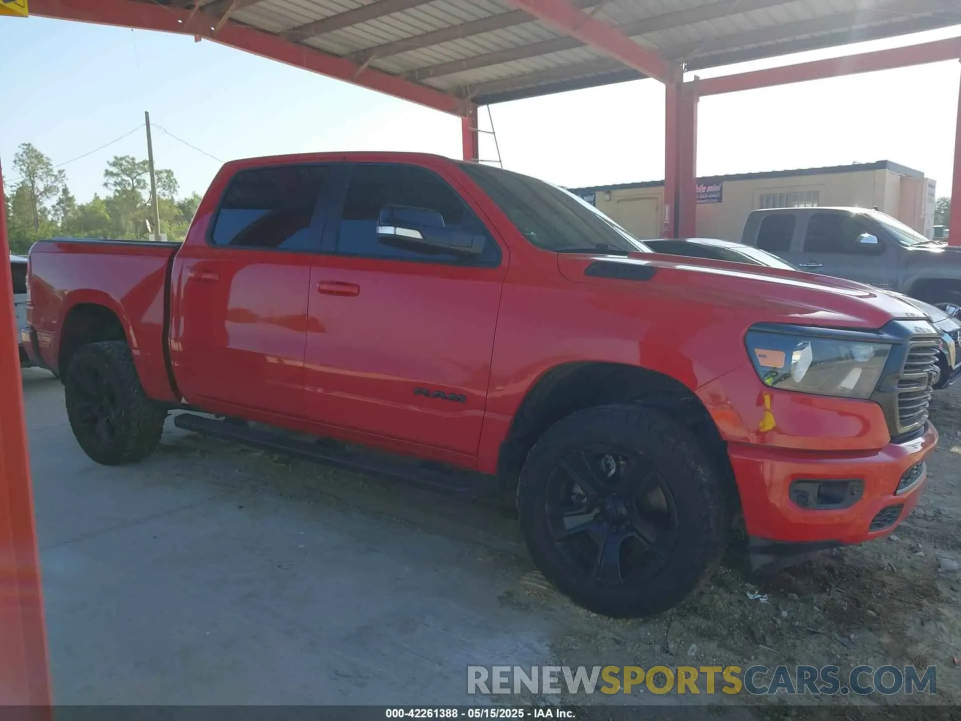 13 Photograph of a damaged car 1C6RREFT2MN574093 RAM 1500 2021