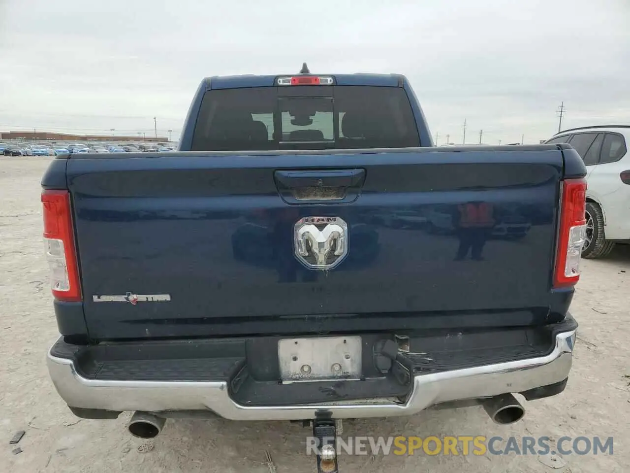 6 Photograph of a damaged car 1C6RREFT3MN631465 RAM 1500 2021