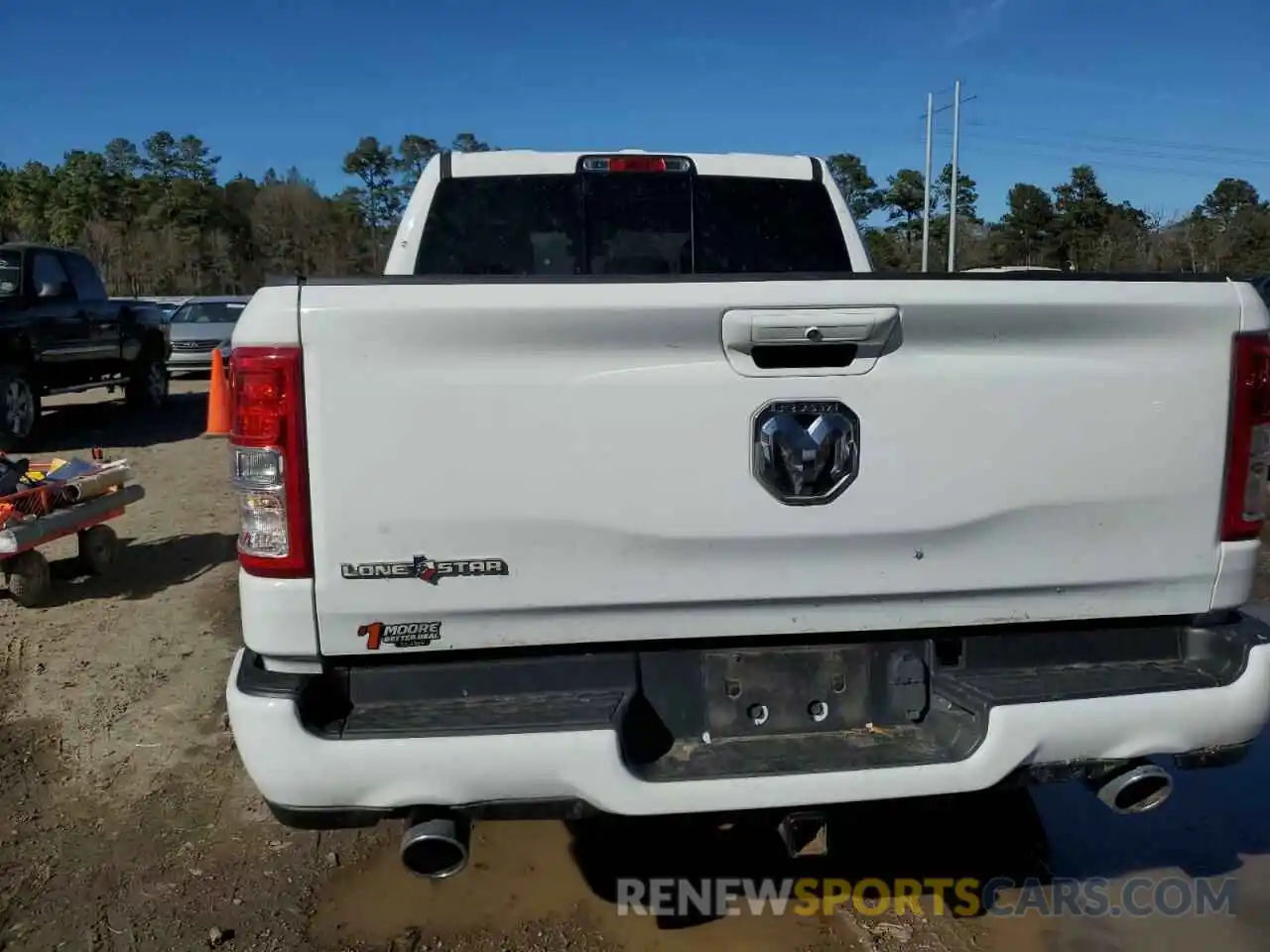 6 Photograph of a damaged car 1C6RREFT8MN501276 RAM 1500 2021