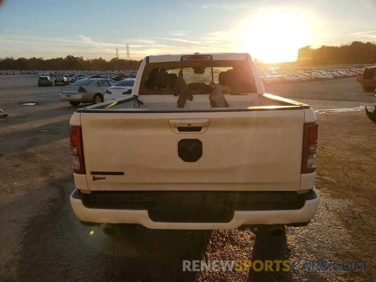 6 Photograph of a damaged car 1C6RREFT9MN769009 RAM 1500 2021