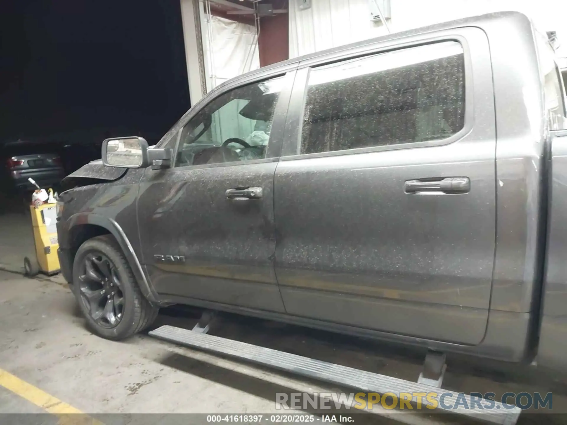 14 Photograph of a damaged car 1C6RREHT7MN593686 RAM 1500 2021