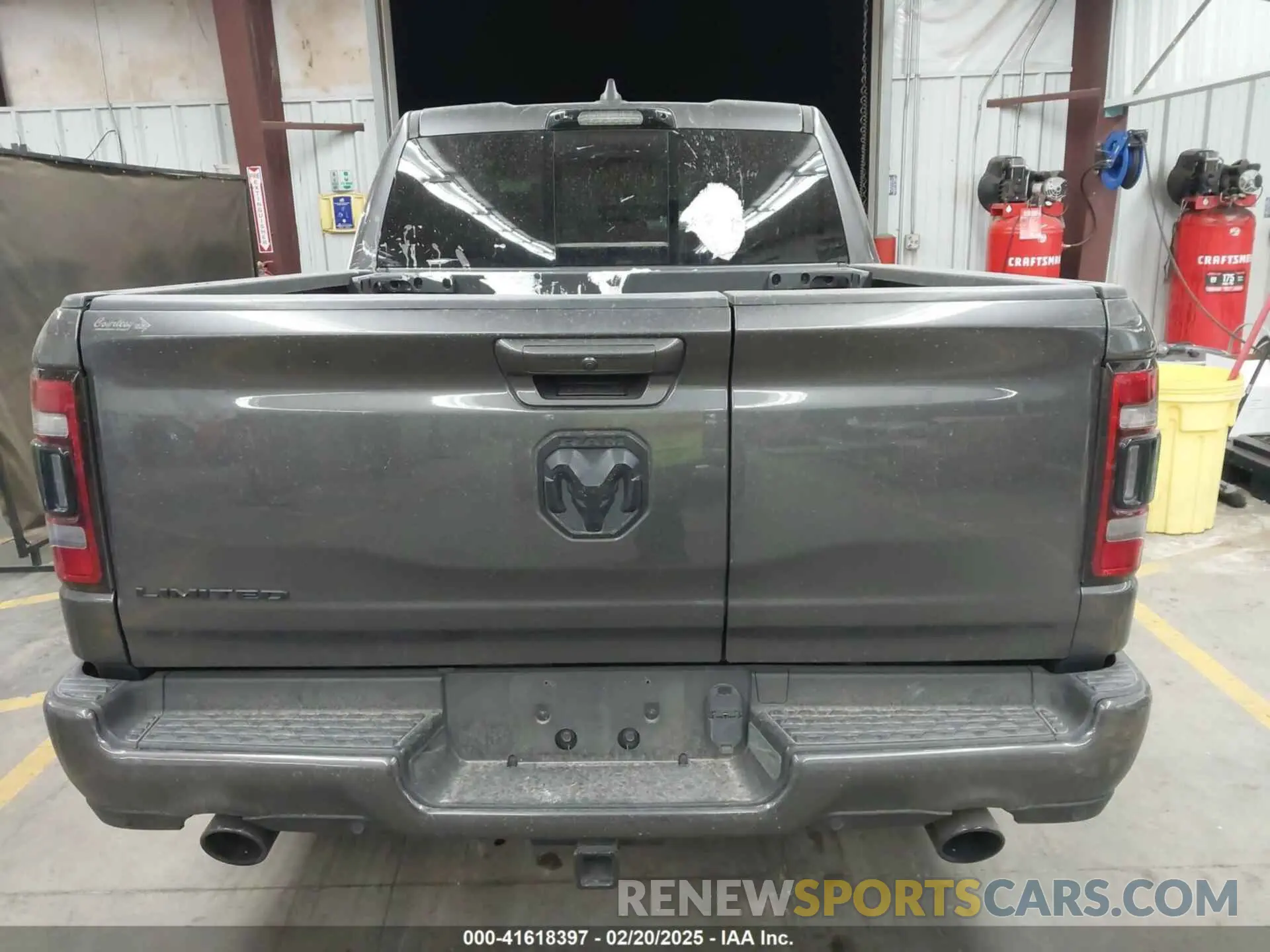 16 Photograph of a damaged car 1C6RREHT7MN593686 RAM 1500 2021