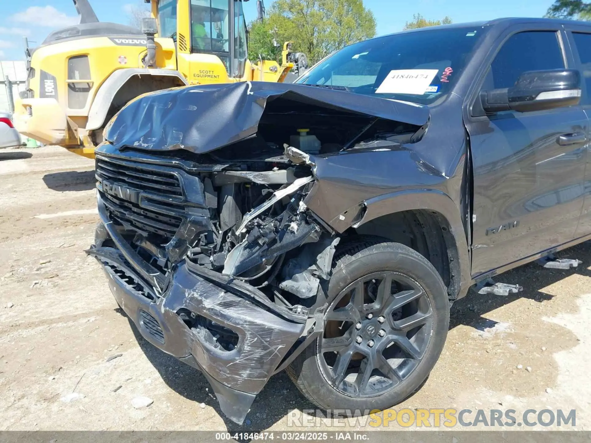 6 Photograph of a damaged car 1C6RREJT0MN502073 RAM 1500 2021