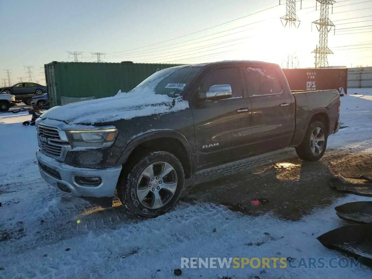 1 Photograph of a damaged car 1C6RREJT8MN750457 RAM 1500 2021