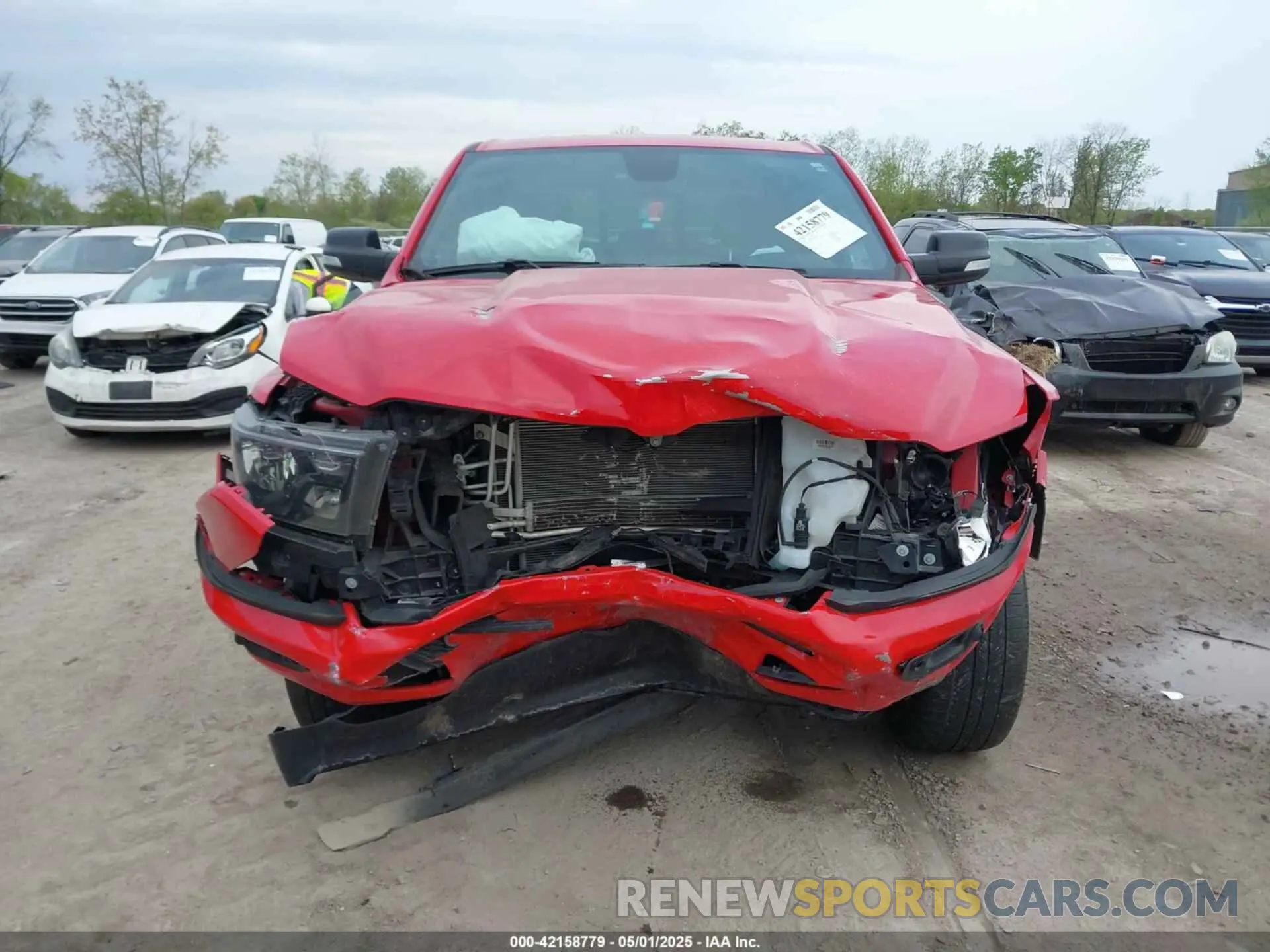 12 Photograph of a damaged car 1C6RRFBG2MN603753 RAM 1500 2021