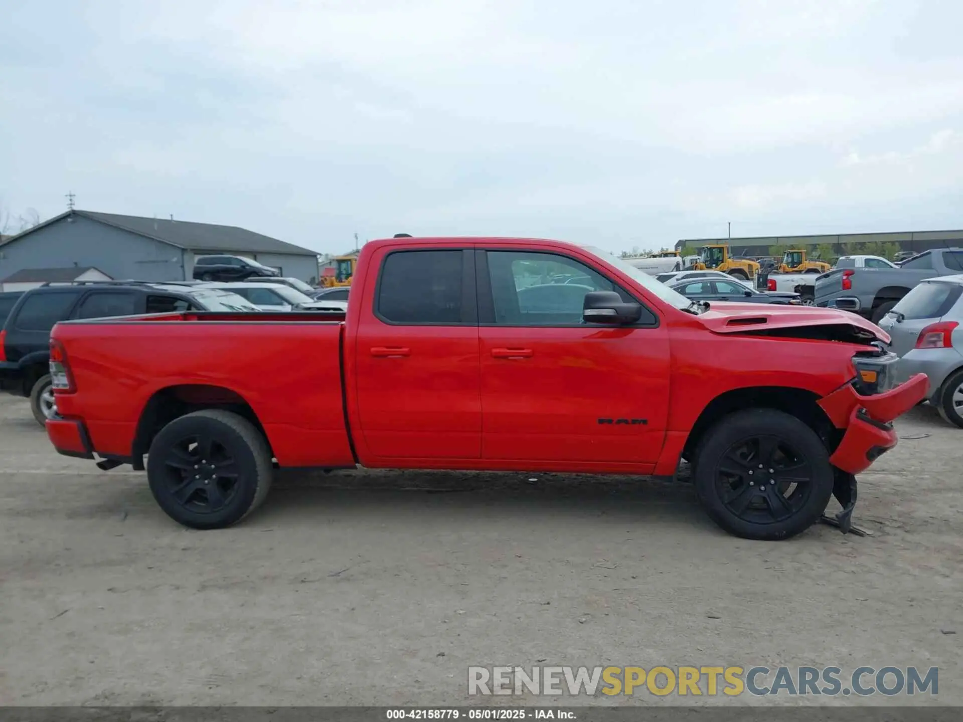 13 Photograph of a damaged car 1C6RRFBG2MN603753 RAM 1500 2021
