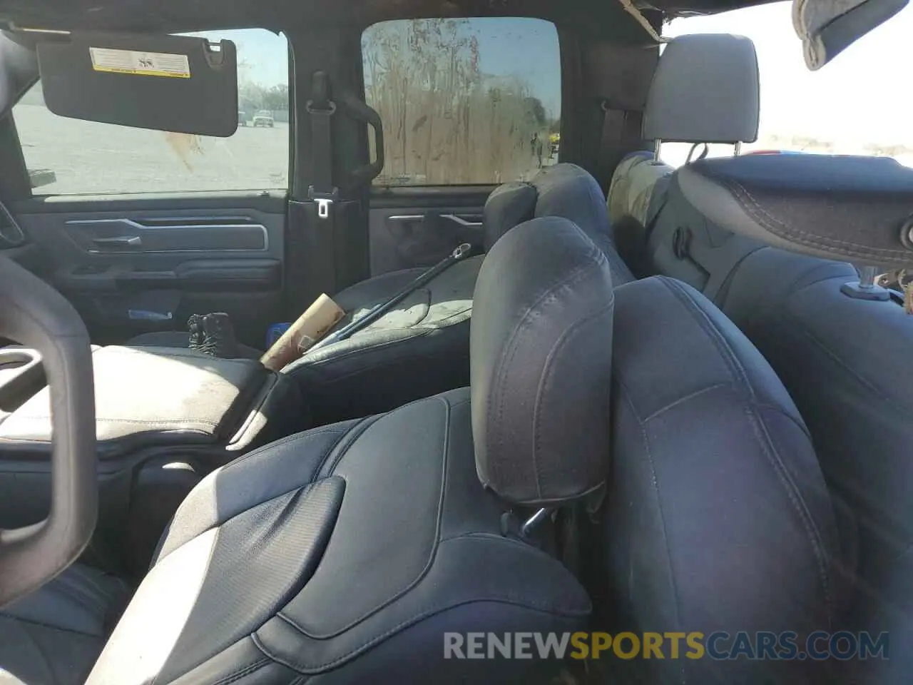 10 Photograph of a damaged car 1C6RRFBG7MN600332 RAM 1500 2021