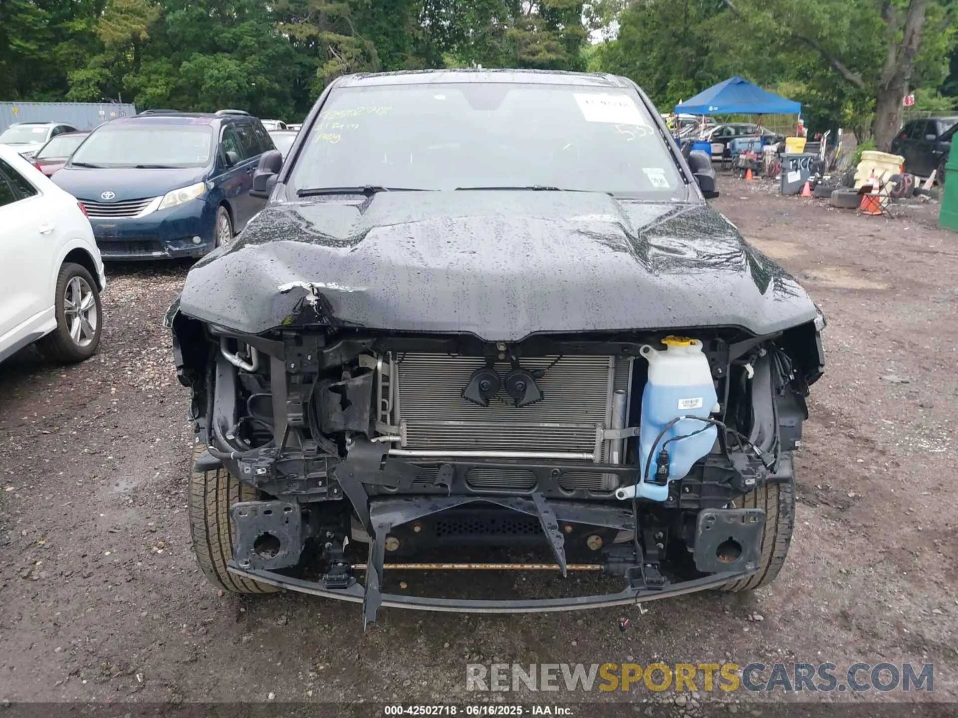 12 Photograph of a damaged car 1C6RRFBG8MN784325 RAM 1500 2021