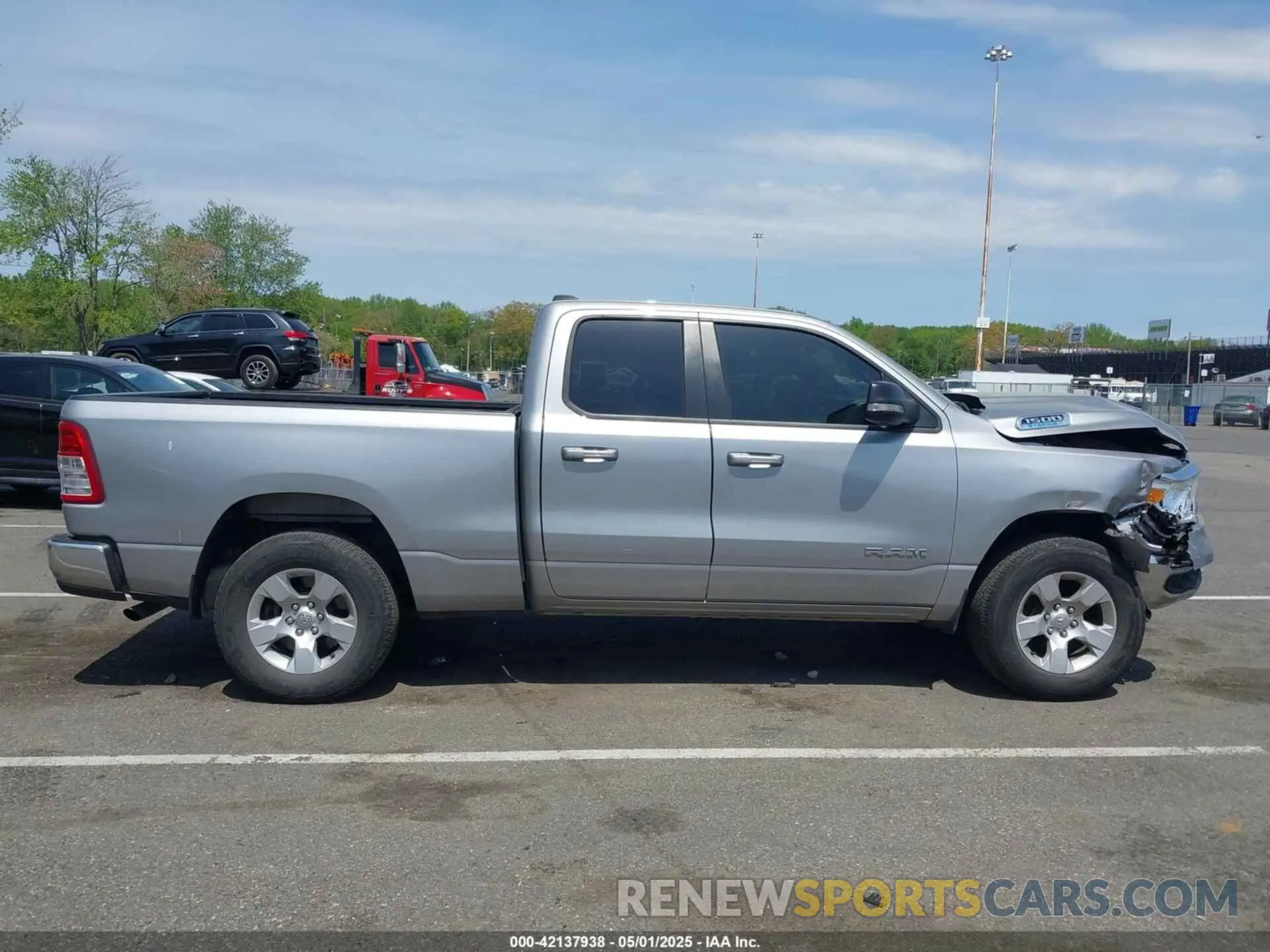 13 Photograph of a damaged car 1C6RRFBG9MN734212 RAM 1500 2021