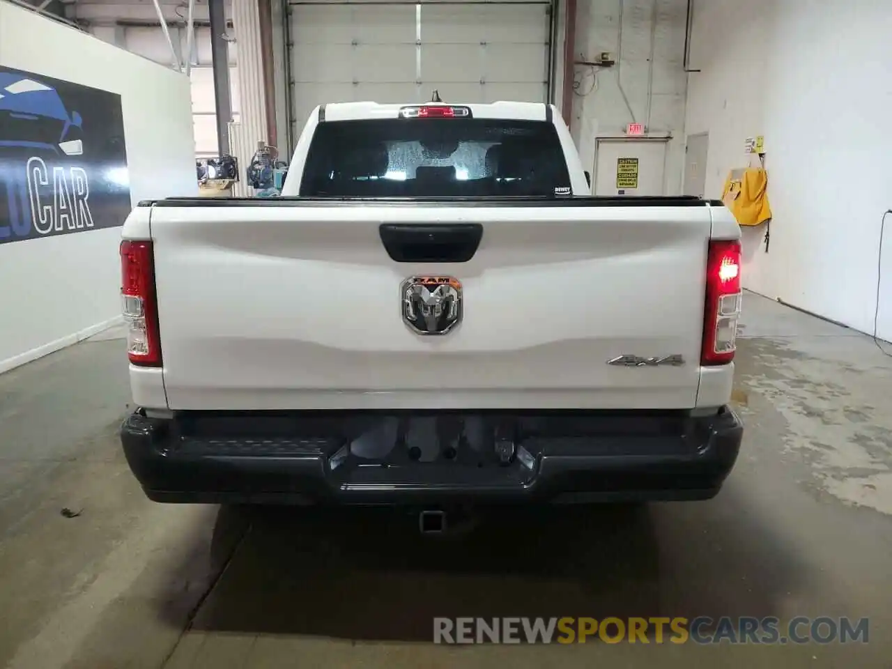 6 Photograph of a damaged car 1C6RRFCG3MN738657 RAM 1500 2021