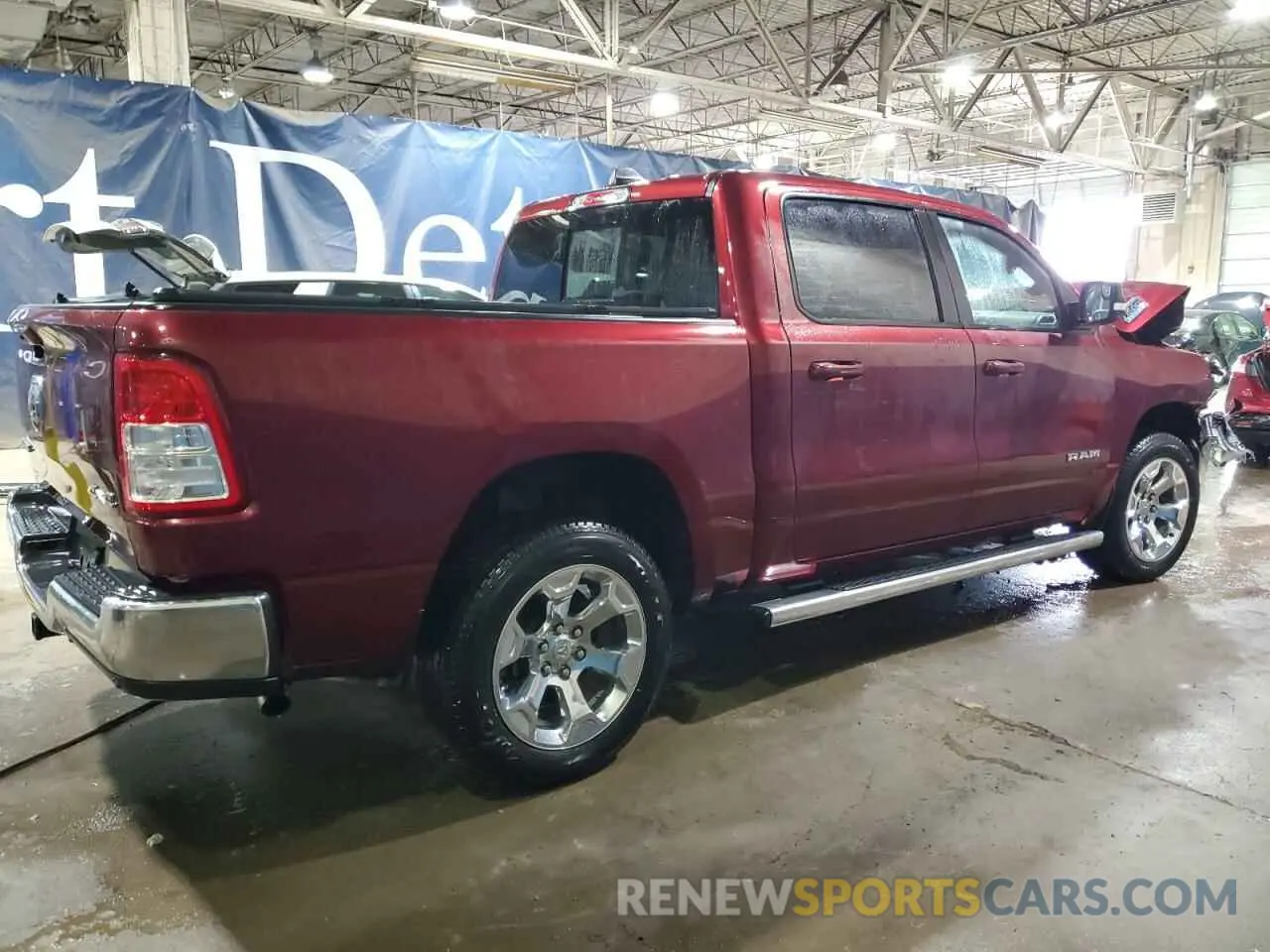 3 Photograph of a damaged car 1C6RRFFG0MN784541 RAM 1500 2021