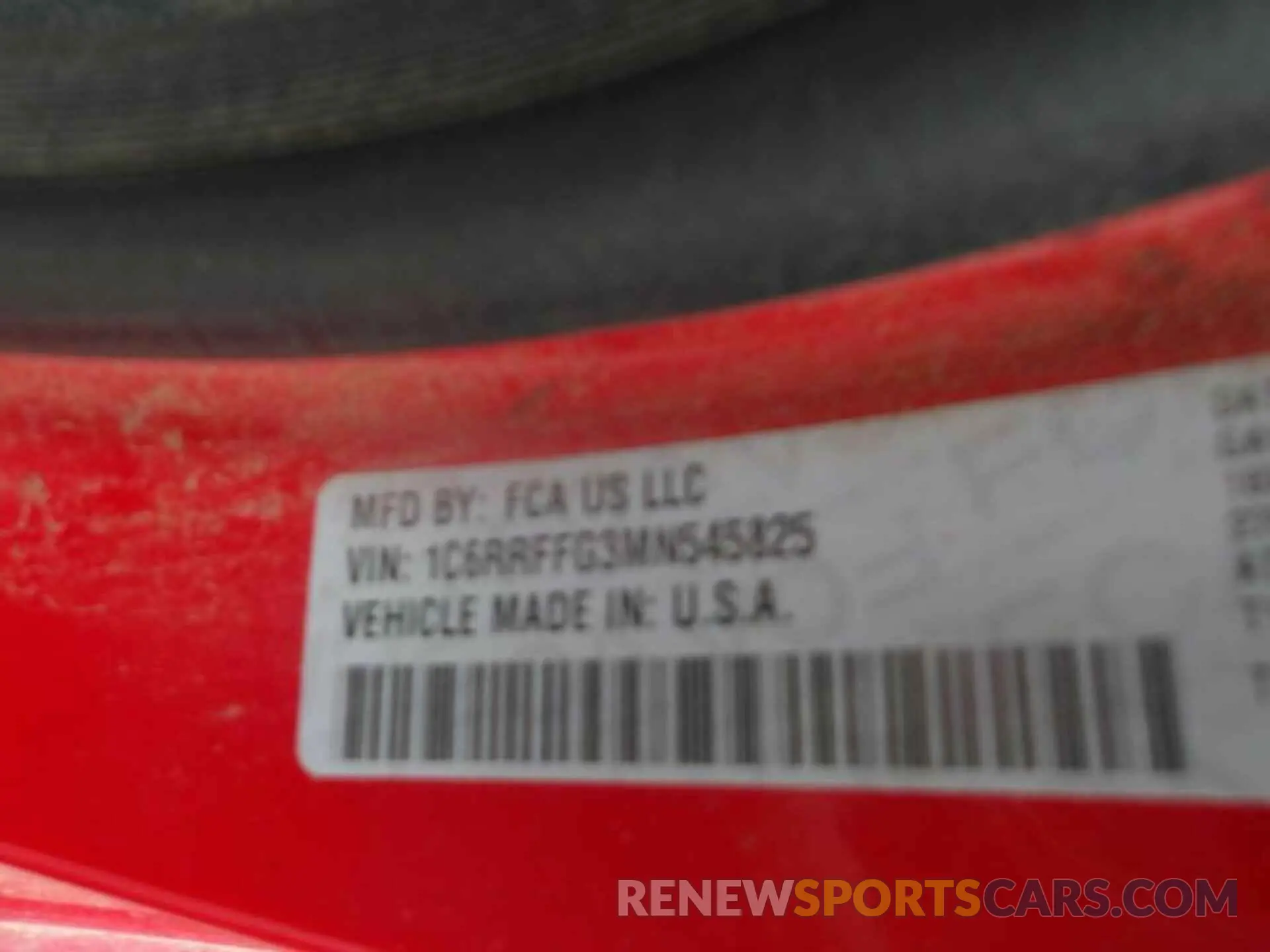 5 Photograph of a damaged car 1C6RRFFG3MN545825 RAM 1500 2021