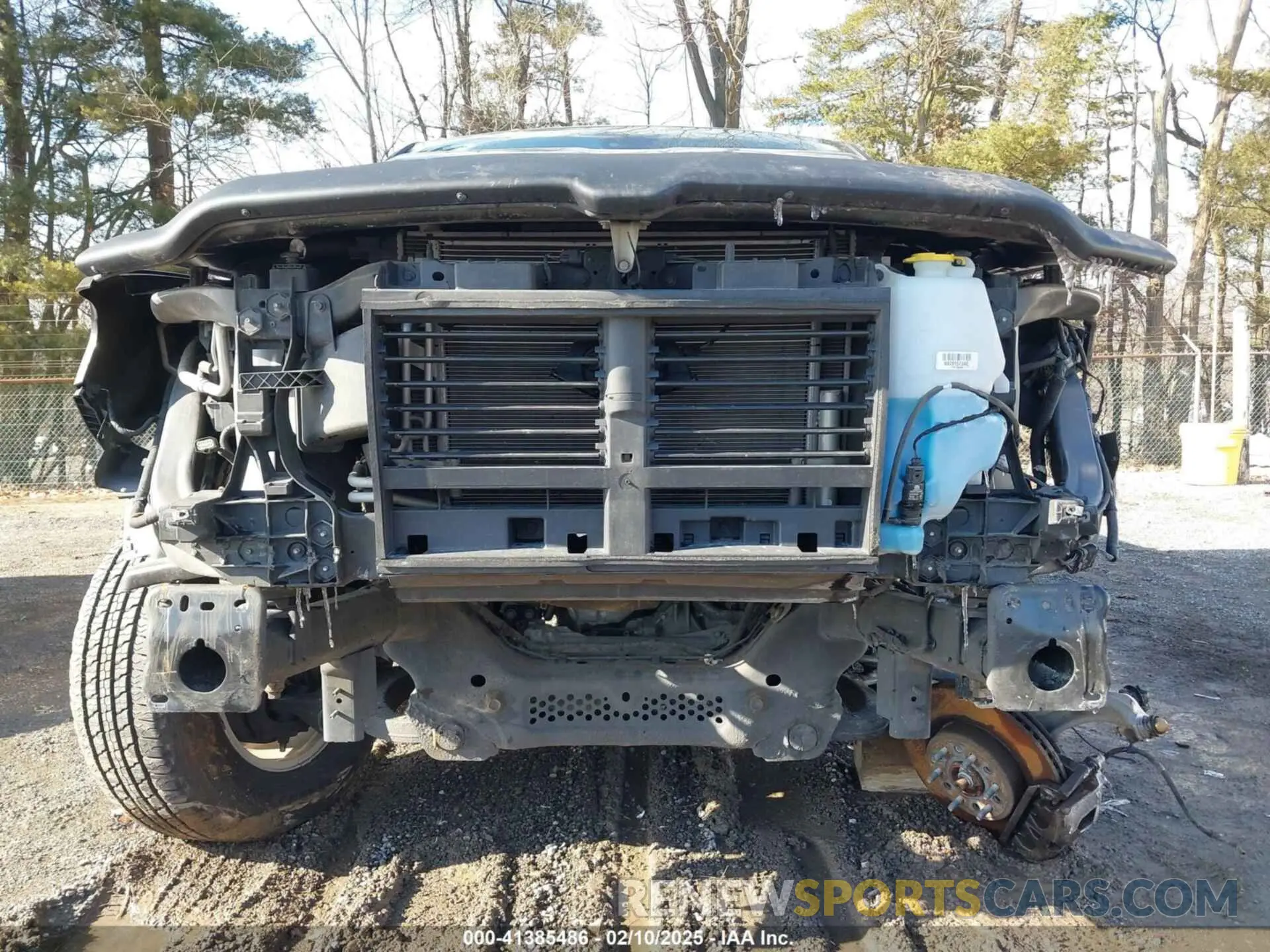 18 Photograph of a damaged car 1C6RRFFGXMN646229 RAM 1500 2021