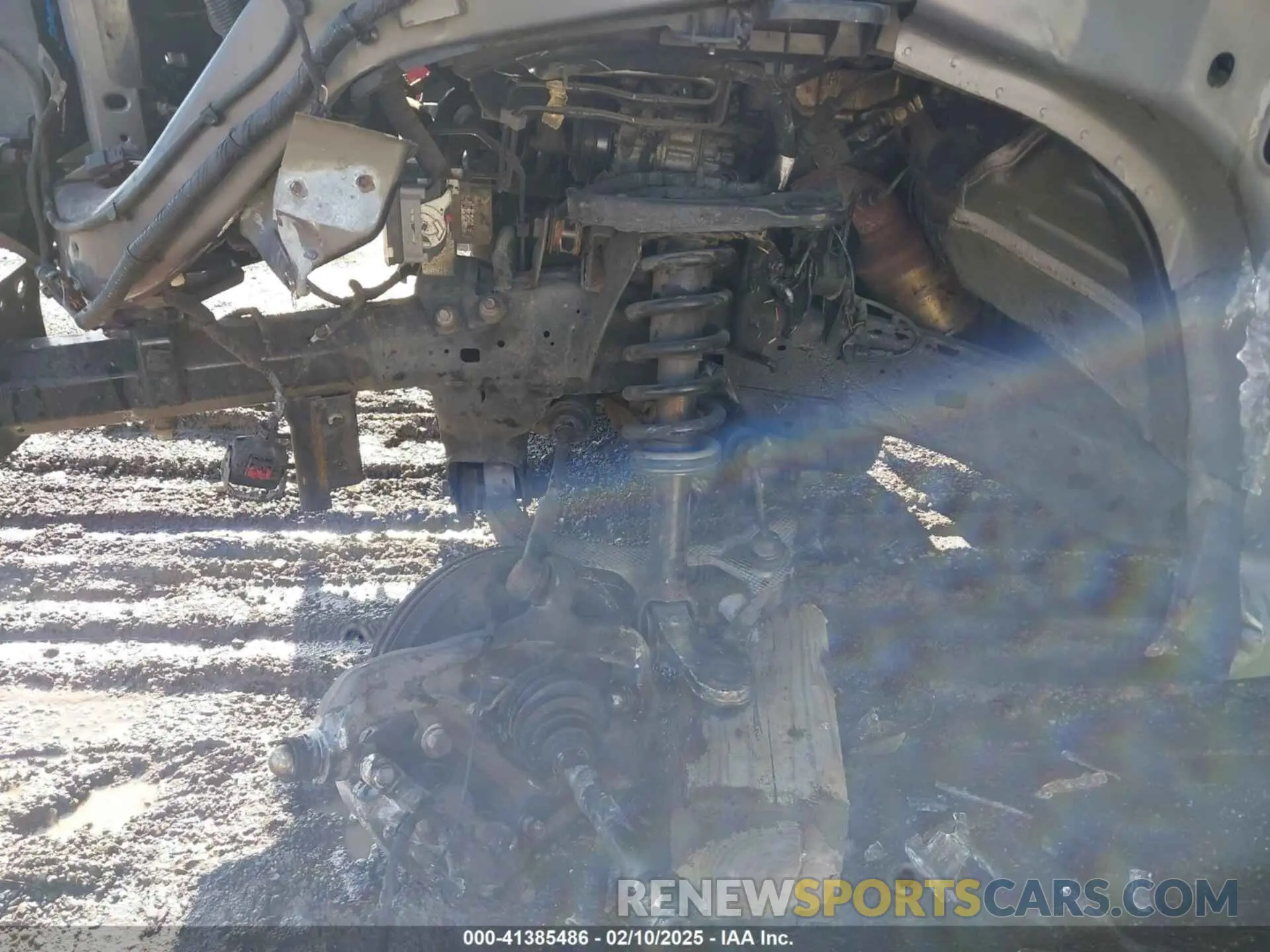 19 Photograph of a damaged car 1C6RRFFGXMN646229 RAM 1500 2021