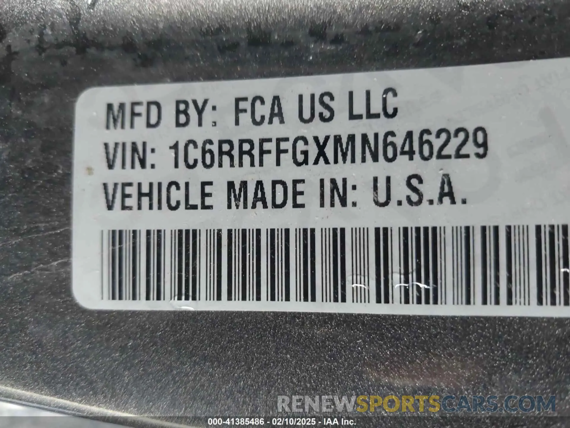 9 Photograph of a damaged car 1C6RRFFGXMN646229 RAM 1500 2021
