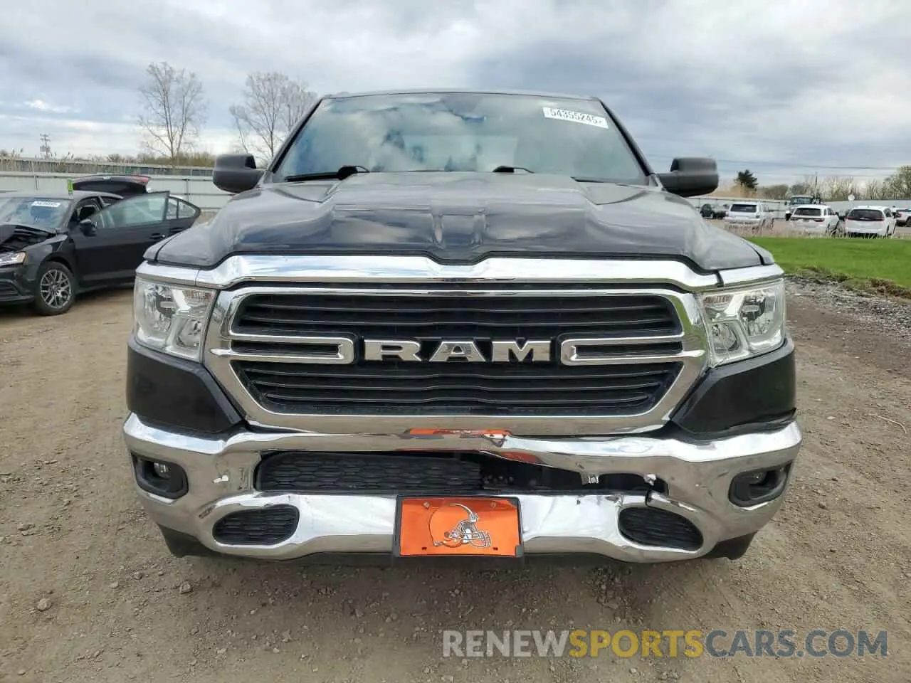 5 Photograph of a damaged car 1C6SRFBT0MN699834 RAM 1500 2021