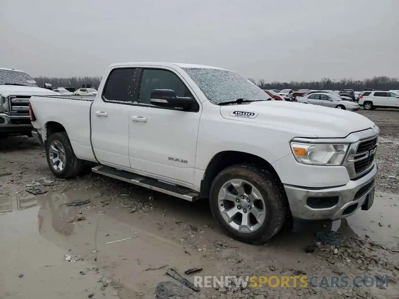 4 Photograph of a damaged car 1C6SRFBT3MN539544 RAM 1500 2021