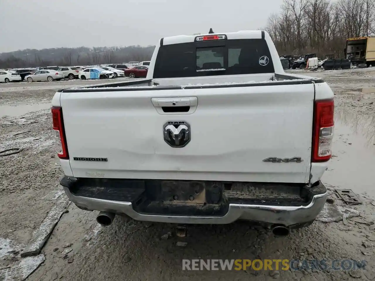 6 Photograph of a damaged car 1C6SRFBT3MN539544 RAM 1500 2021