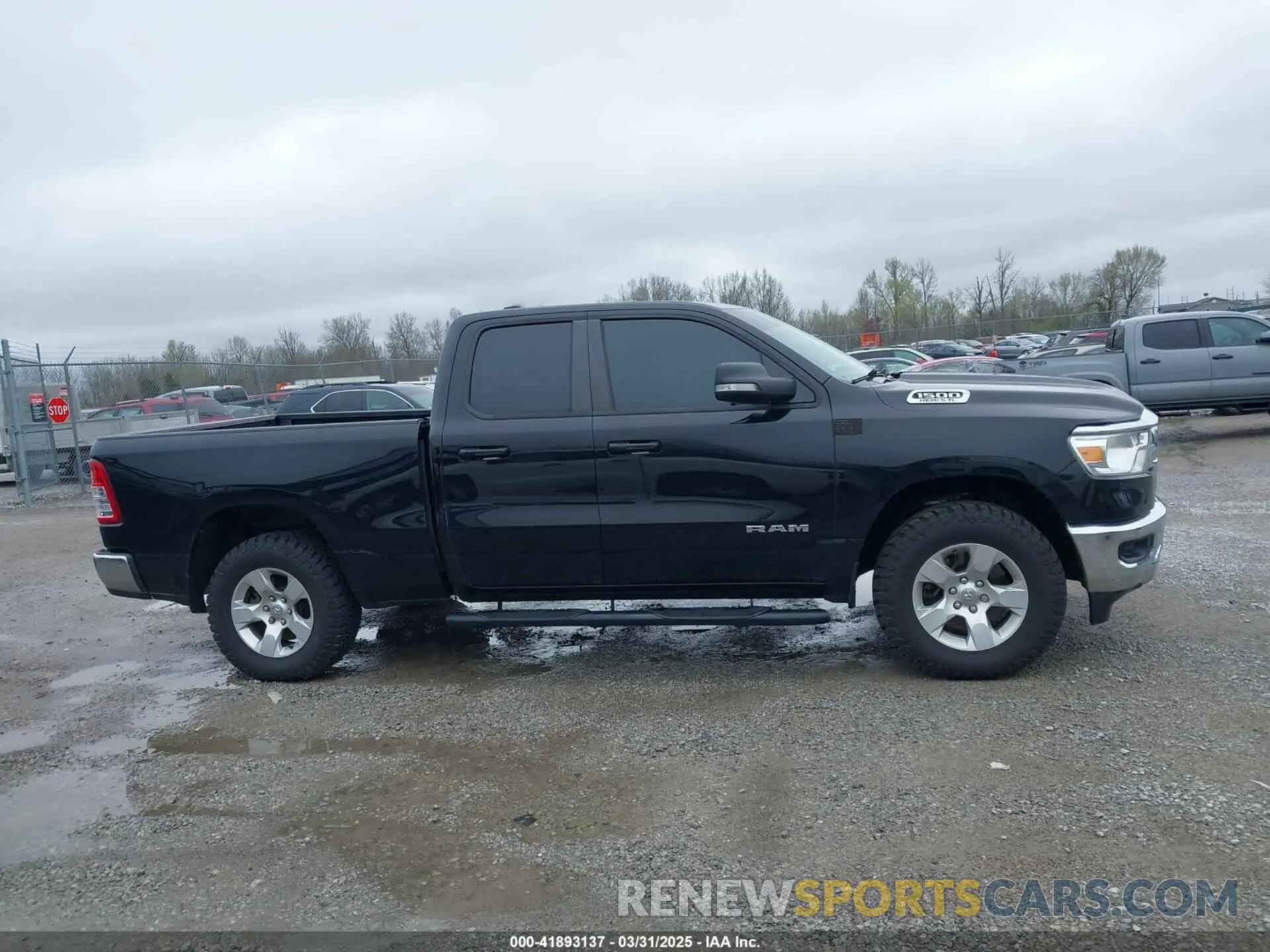 13 Photograph of a damaged car 1C6SRFBT5MN720595 RAM 1500 2021