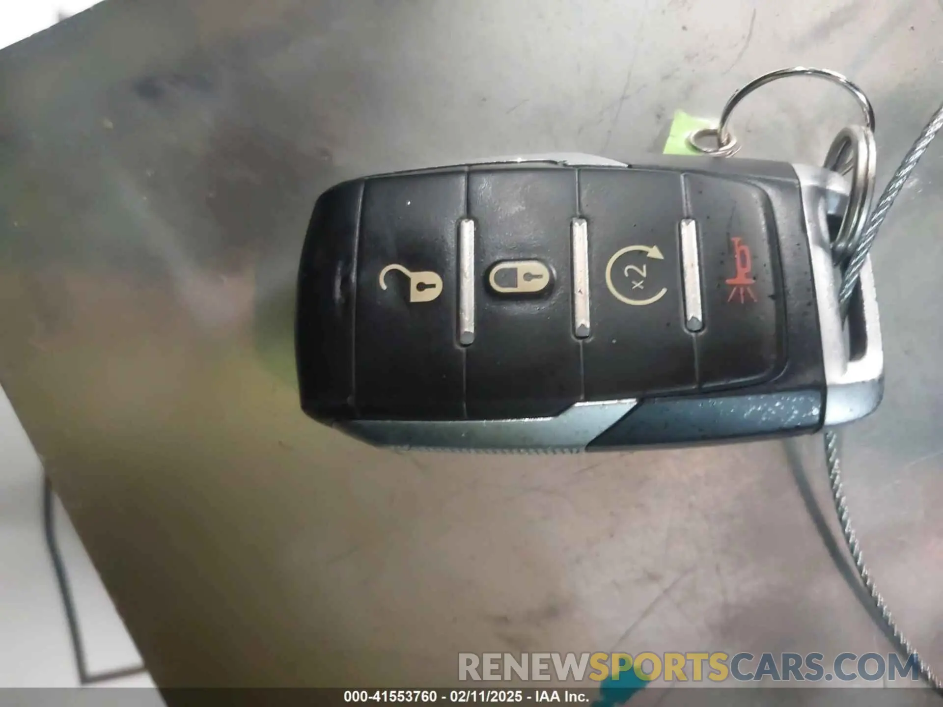 11 Photograph of a damaged car 1C6SRFBT5MN741351 RAM 1500 2021