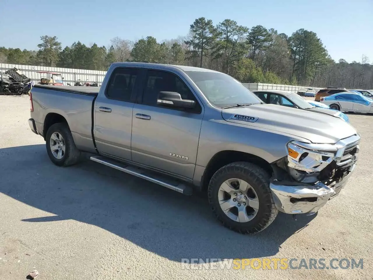 4 Photograph of a damaged car 1C6SRFBT6MN784791 RAM 1500 2021