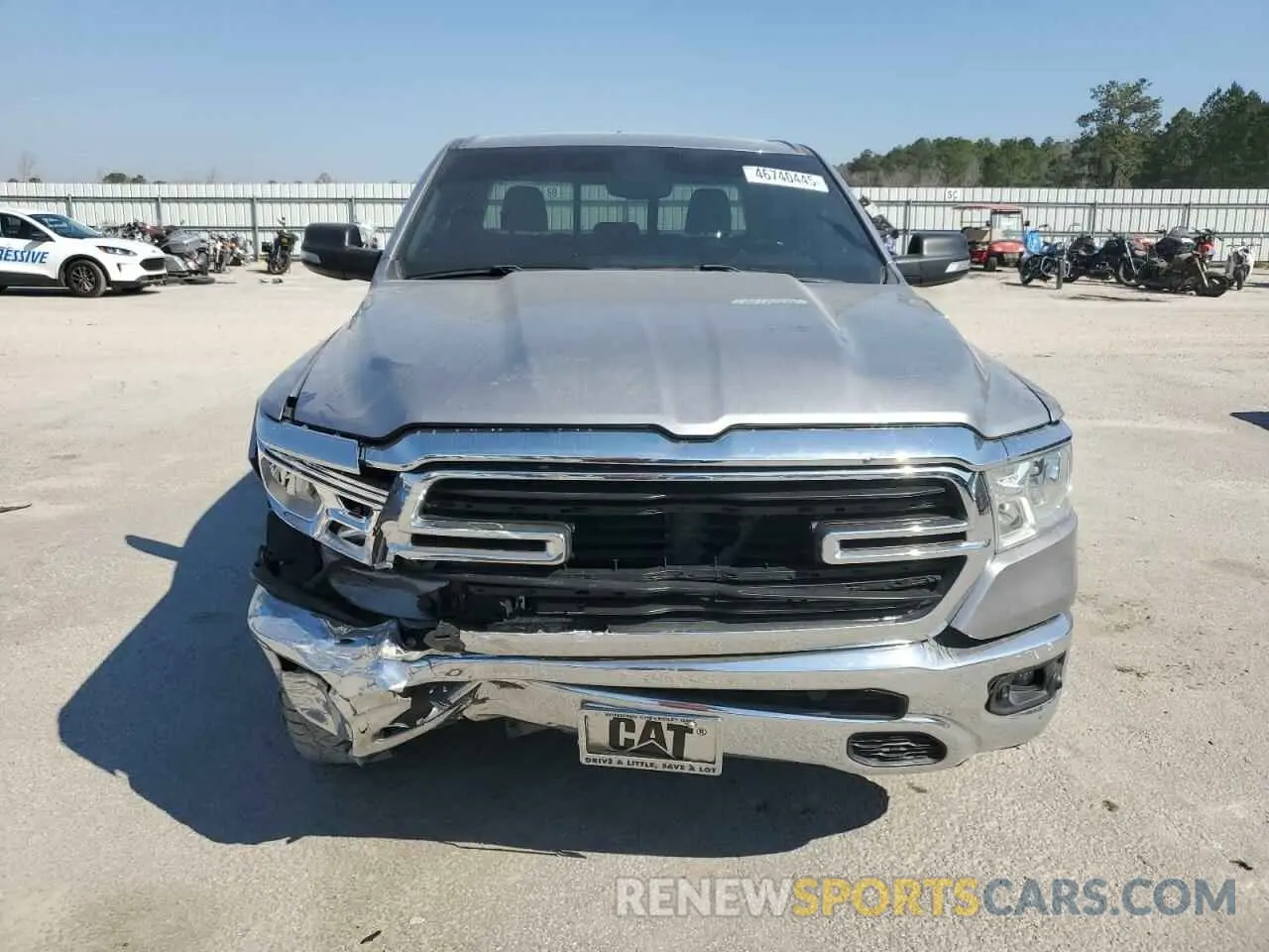 5 Photograph of a damaged car 1C6SRFBT6MN784791 RAM 1500 2021