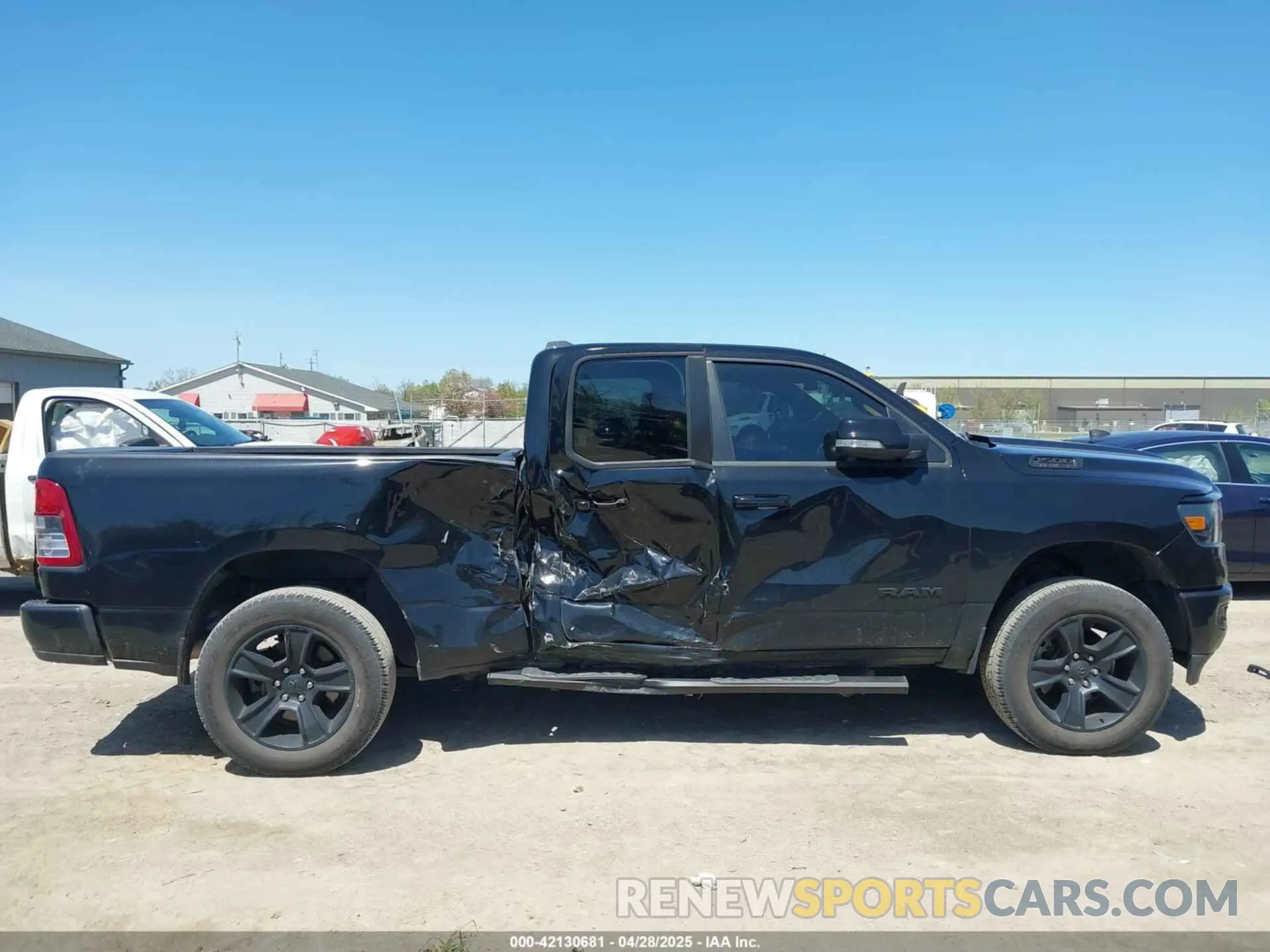 13 Photograph of a damaged car 1C6SRFBT8MN728741 RAM 1500 2021