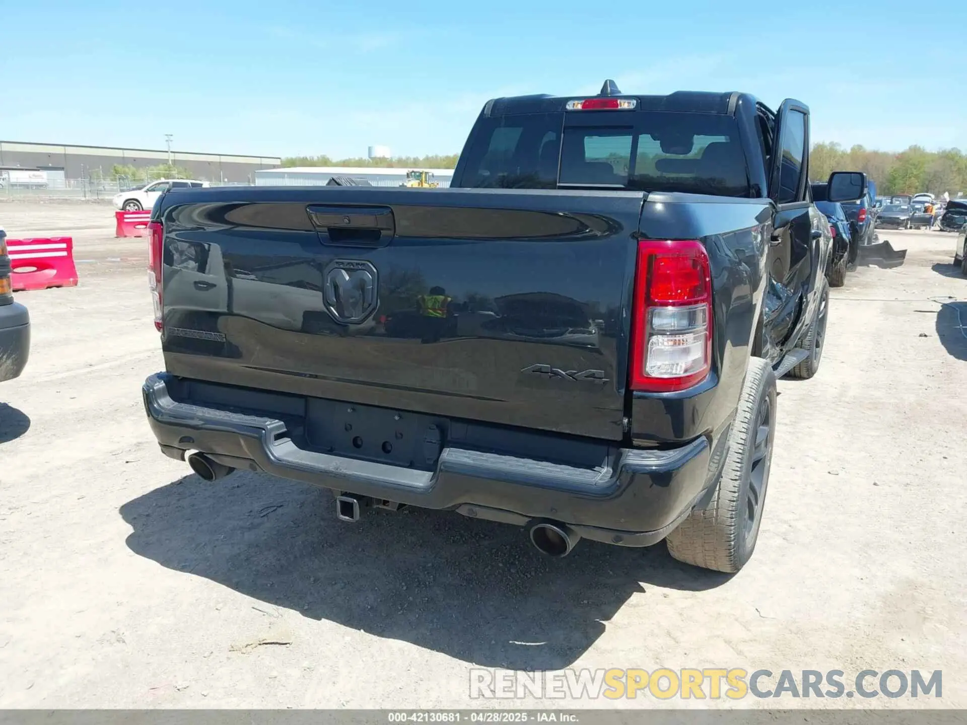 4 Photograph of a damaged car 1C6SRFBT8MN728741 RAM 1500 2021