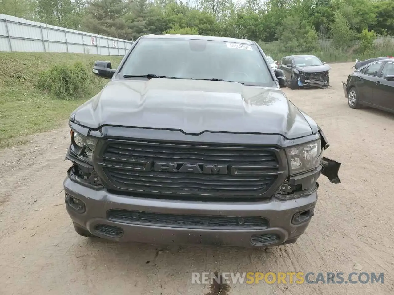 5 Photograph of a damaged car 1C6SRFBT9MN728764 RAM 1500 2021