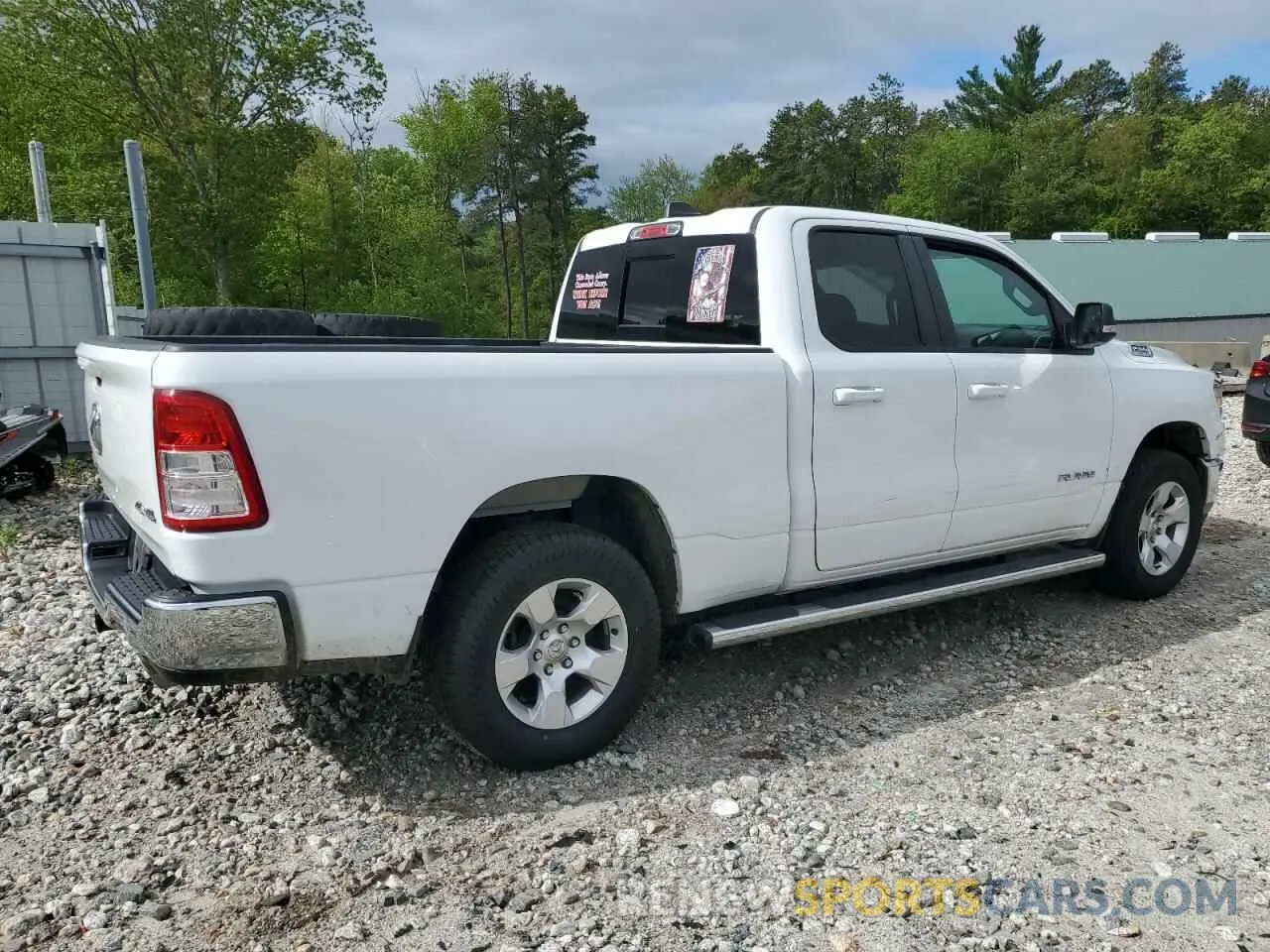 3 Photograph of a damaged car 1C6SRFBT9MN758587 RAM 1500 2021