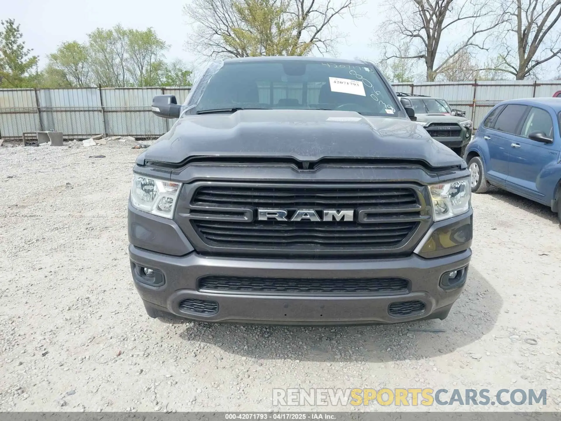 12 Photograph of a damaged car 1C6SRFBT9MN806038 RAM 1500 2021