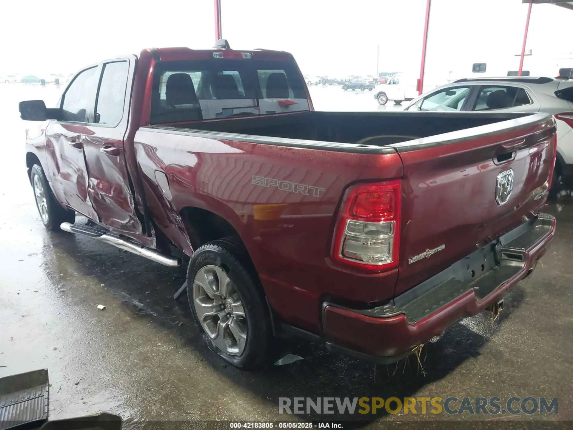 3 Photograph of a damaged car 1C6SRFBTXMN537368 RAM 1500 2021