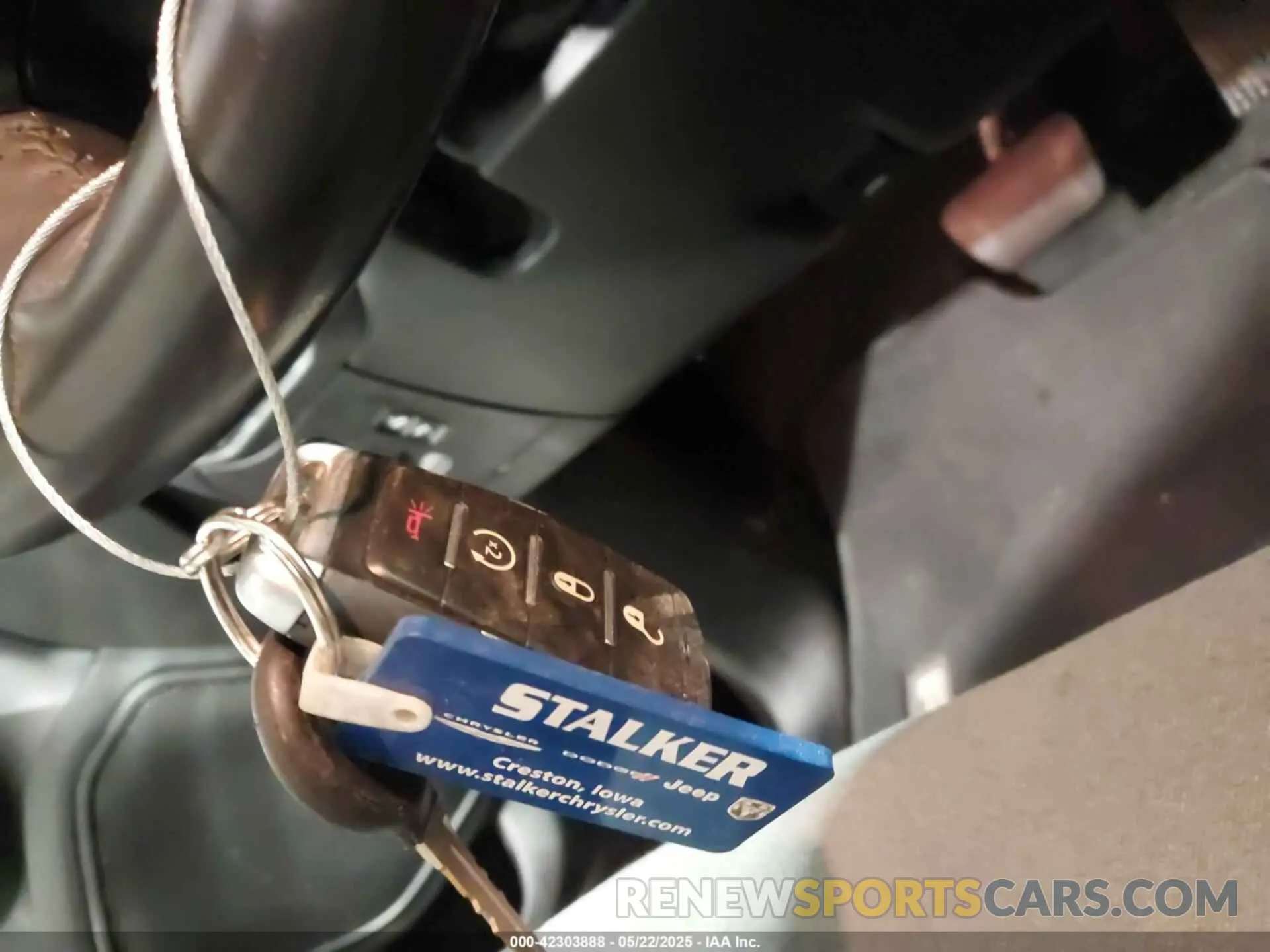 11 Photograph of a damaged car 1C6SRFBTXMN732628 RAM 1500 2021