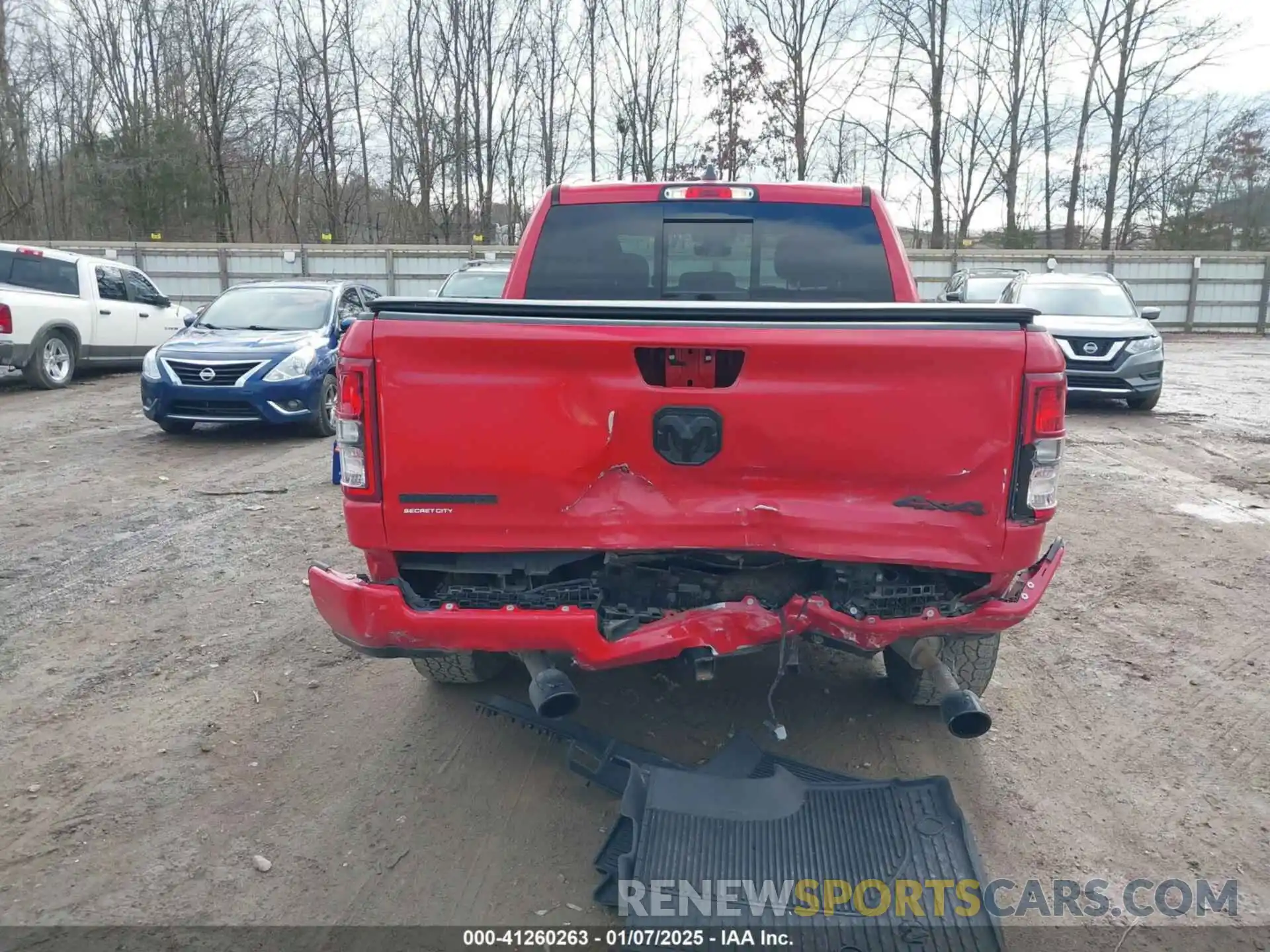 16 Photograph of a damaged car 1C6SRFFT1MN586470 RAM 1500 2021