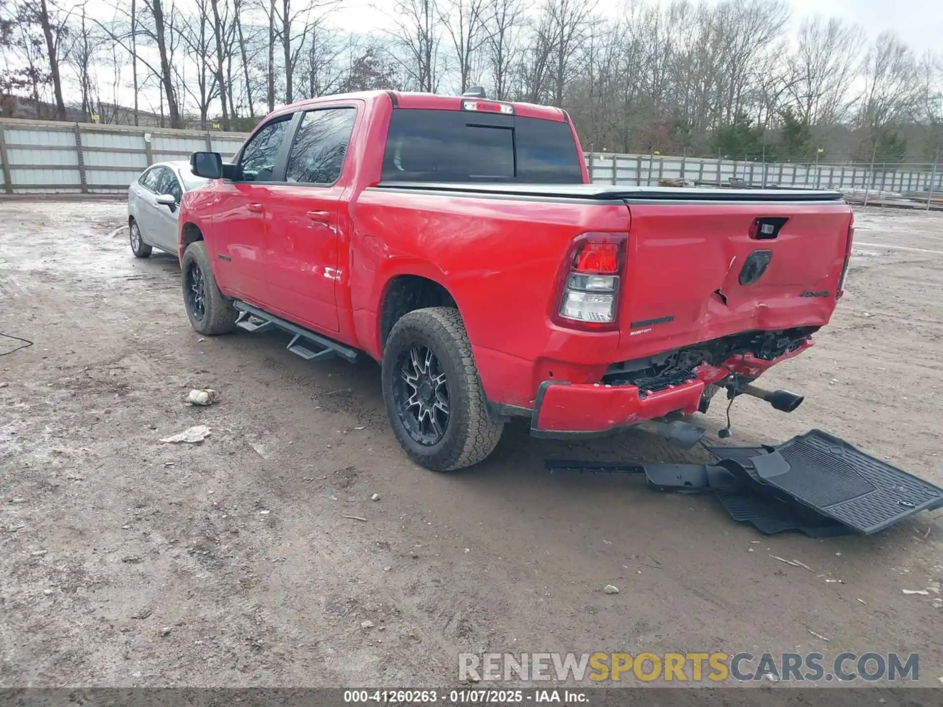 3 Photograph of a damaged car 1C6SRFFT1MN586470 RAM 1500 2021