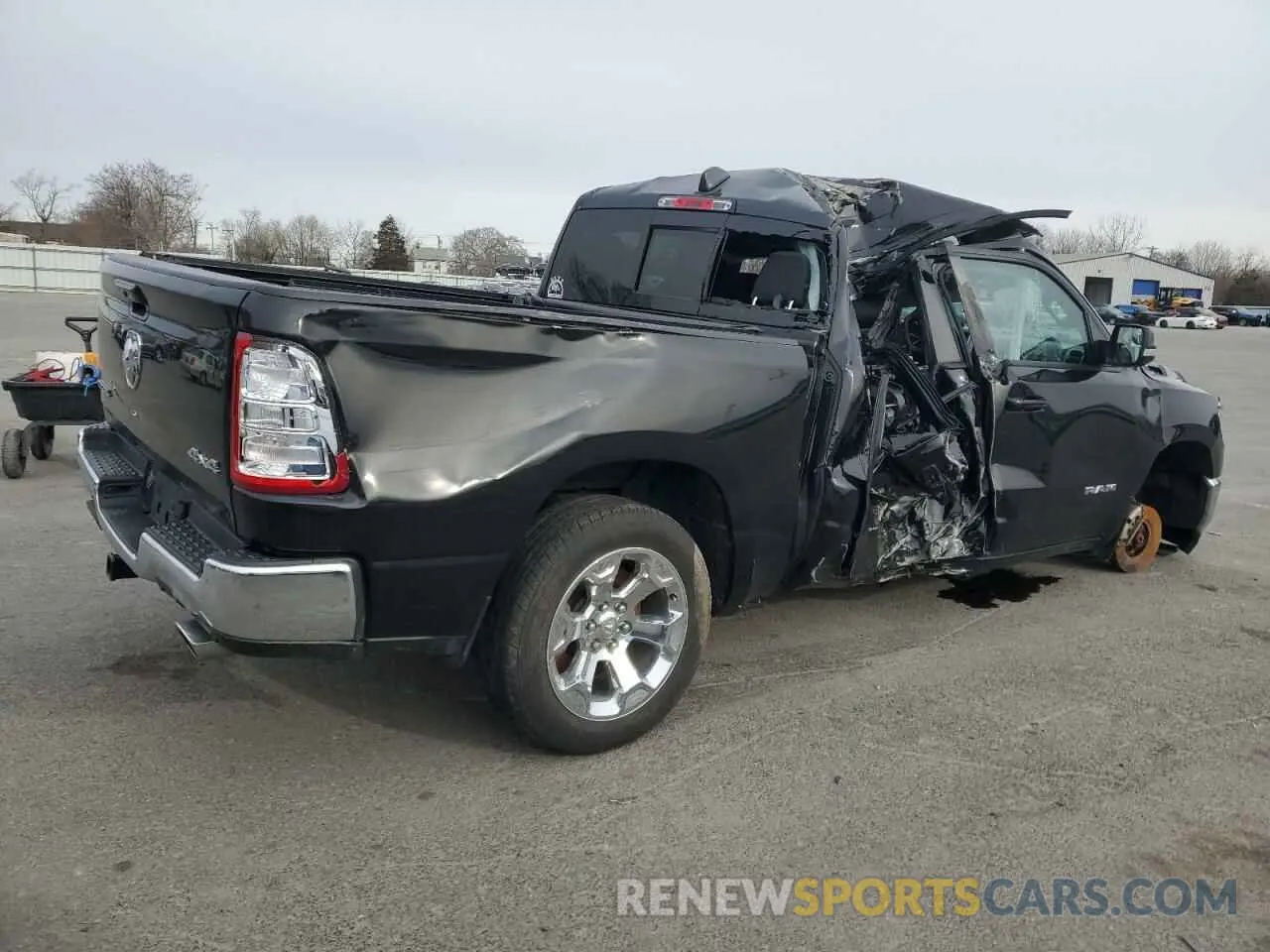 3 Photograph of a damaged car 1C6SRFFT1MN668148 RAM 1500 2021