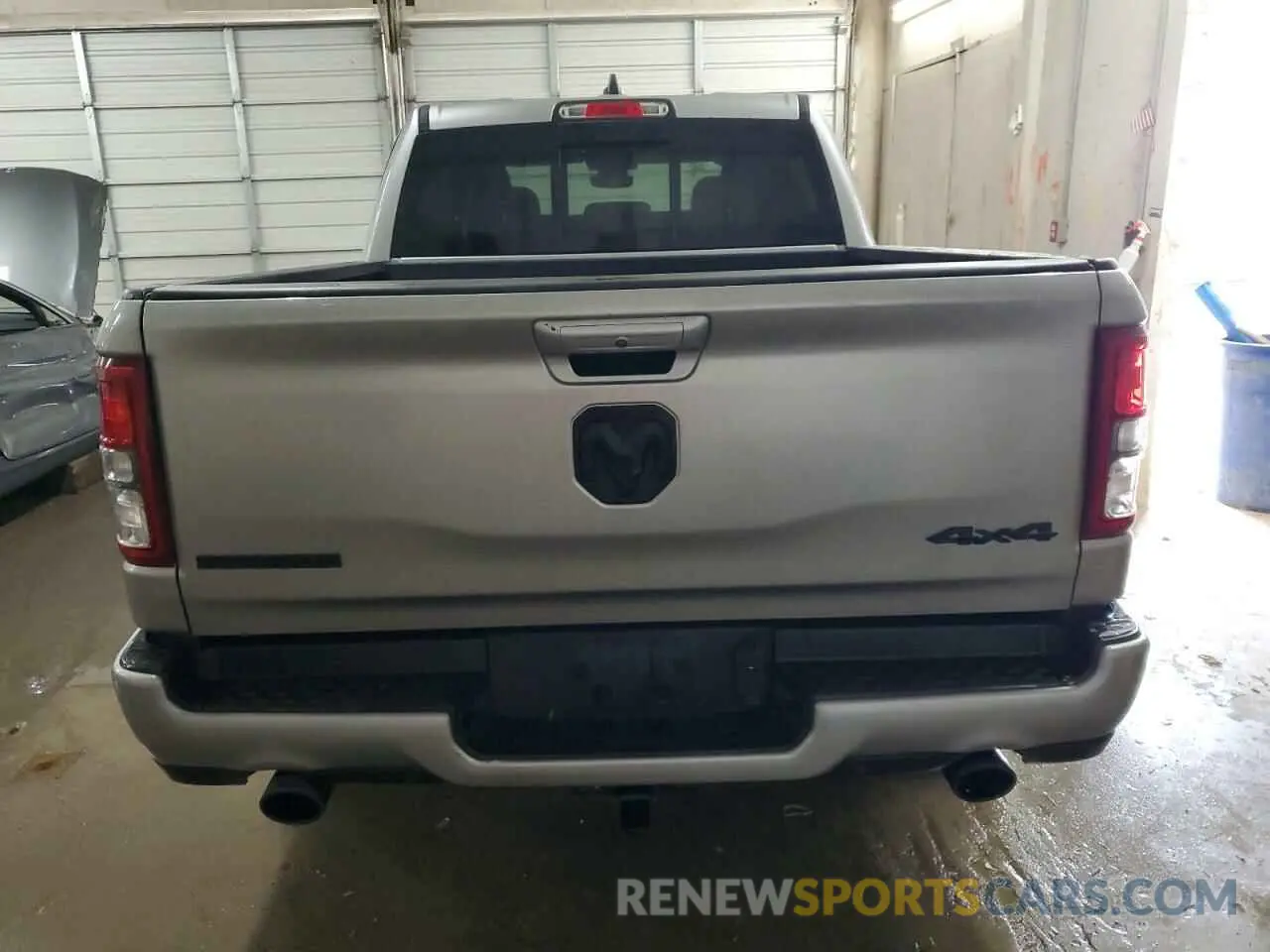 6 Photograph of a damaged car 1C6SRFFT2MN598580 RAM 1500 2021