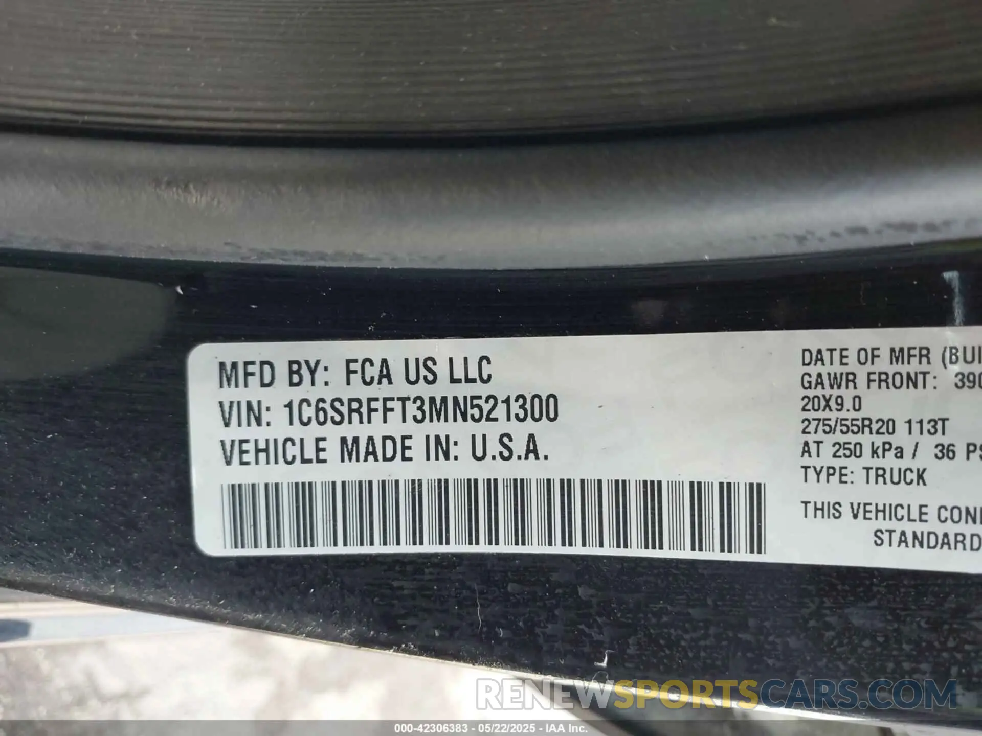 9 Photograph of a damaged car 1C6SRFFT3MN521300 RAM 1500 2021