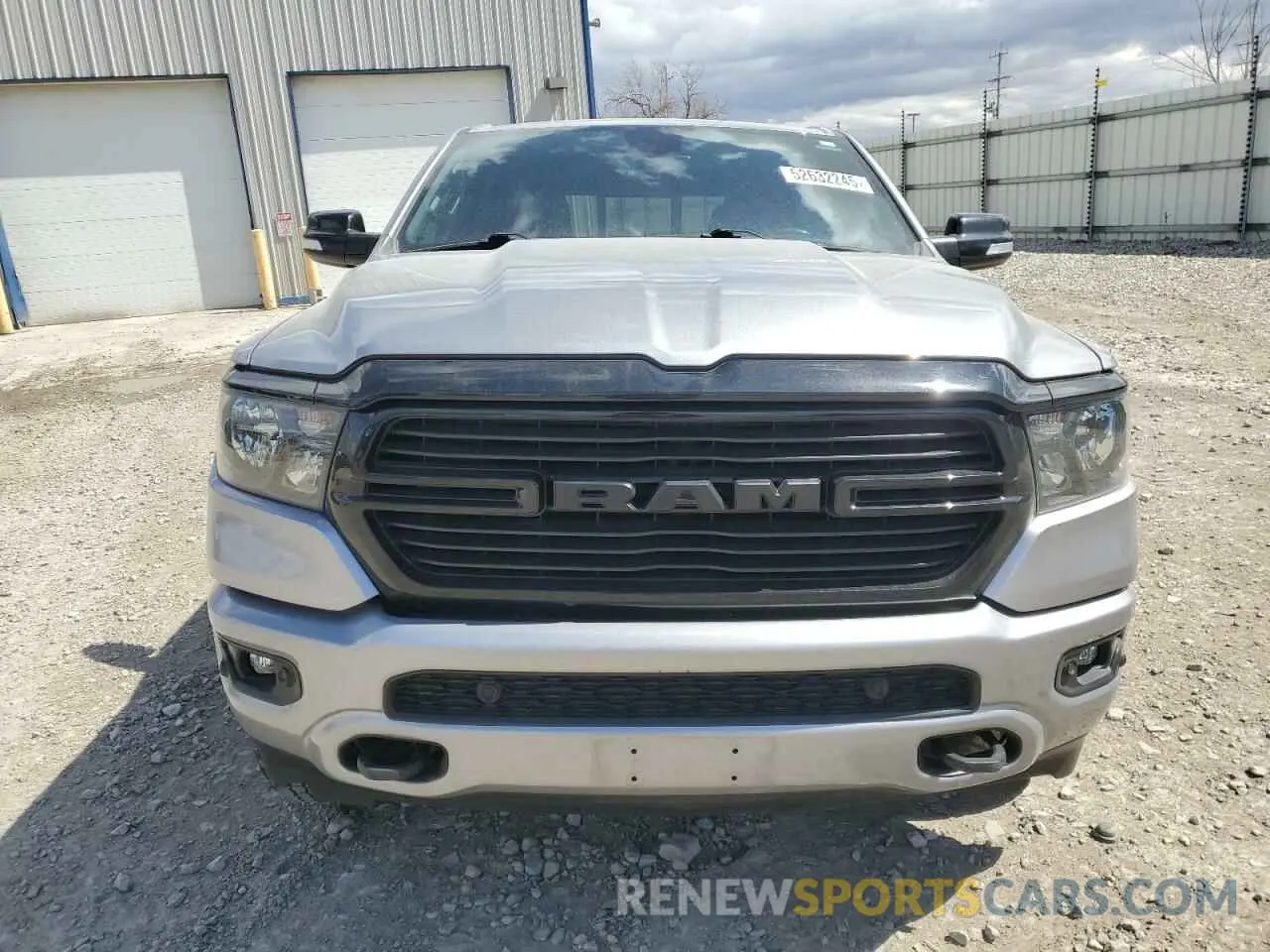 5 Photograph of a damaged car 1C6SRFFT4MN604184 RAM 1500 2021