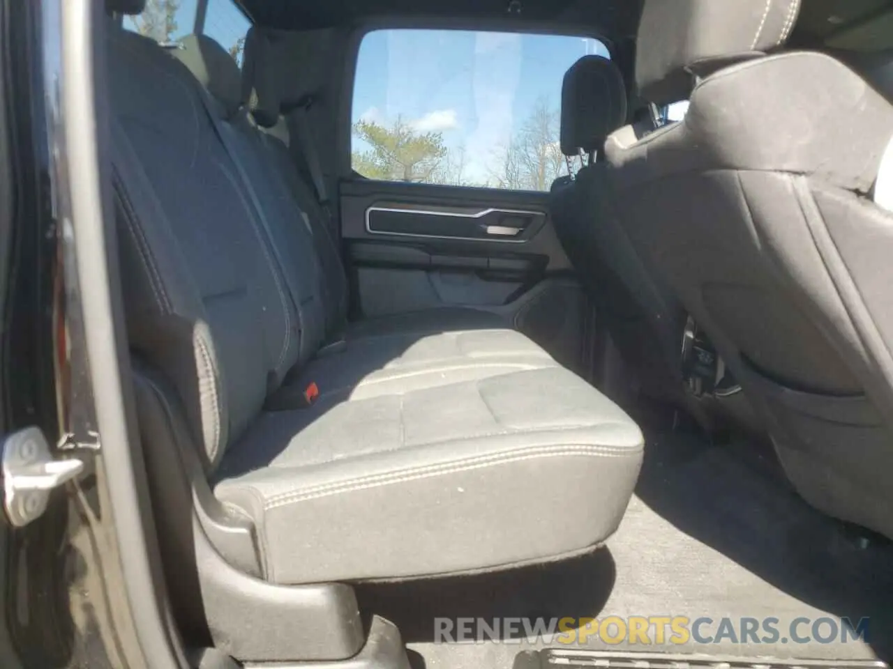 11 Photograph of a damaged car 1C6SRFFT4MN681069 RAM 1500 2021