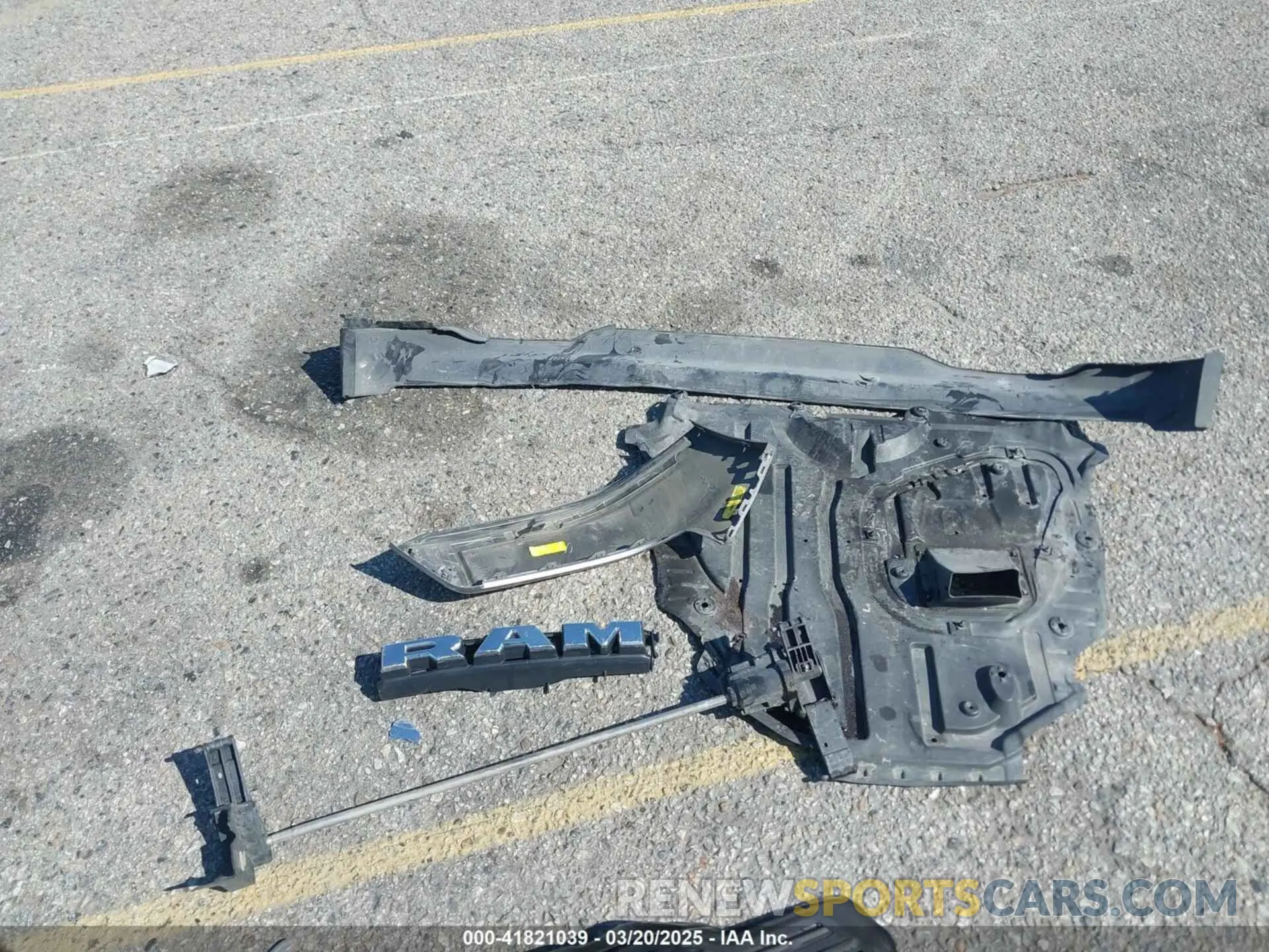 12 Photograph of a damaged car 1C6SRFFT4MN688152 RAM 1500 2021