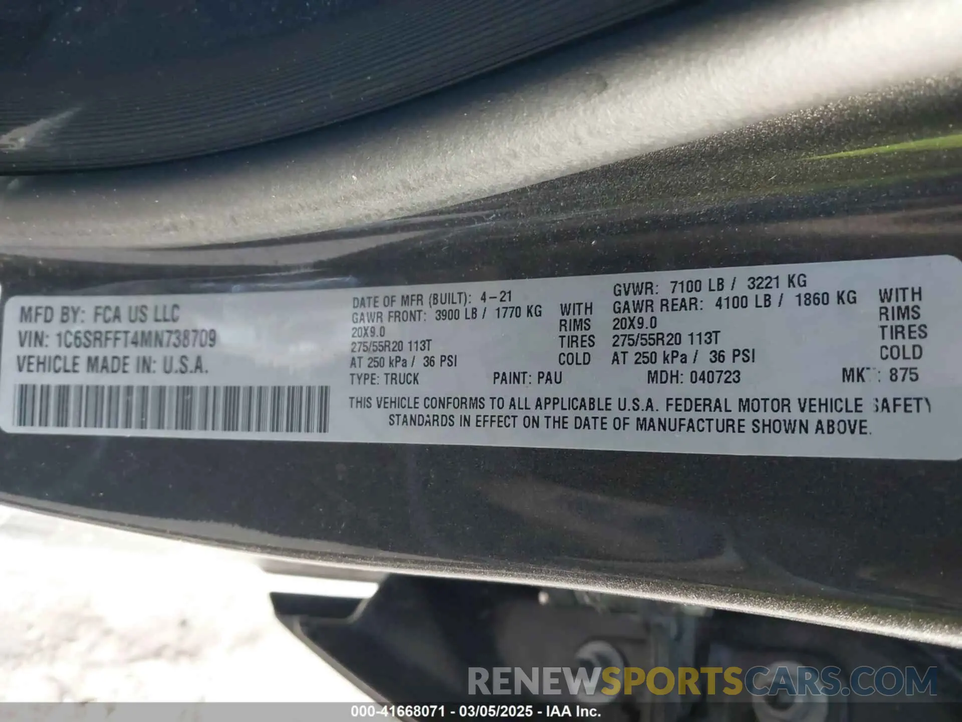 9 Photograph of a damaged car 1C6SRFFT4MN738709 RAM 1500 2021
