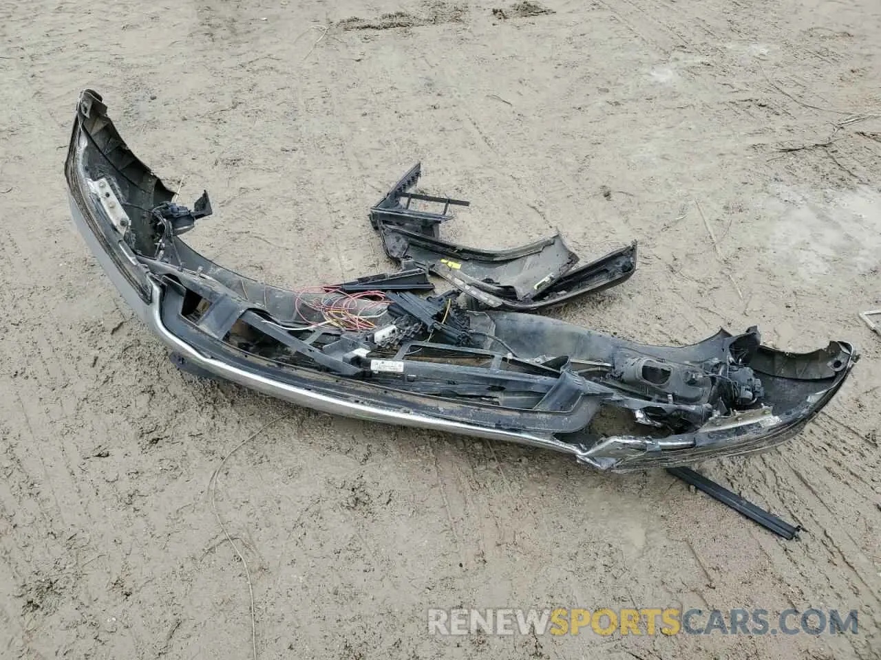 12 Photograph of a damaged car 1C6SRFFT4MN796450 RAM 1500 2021
