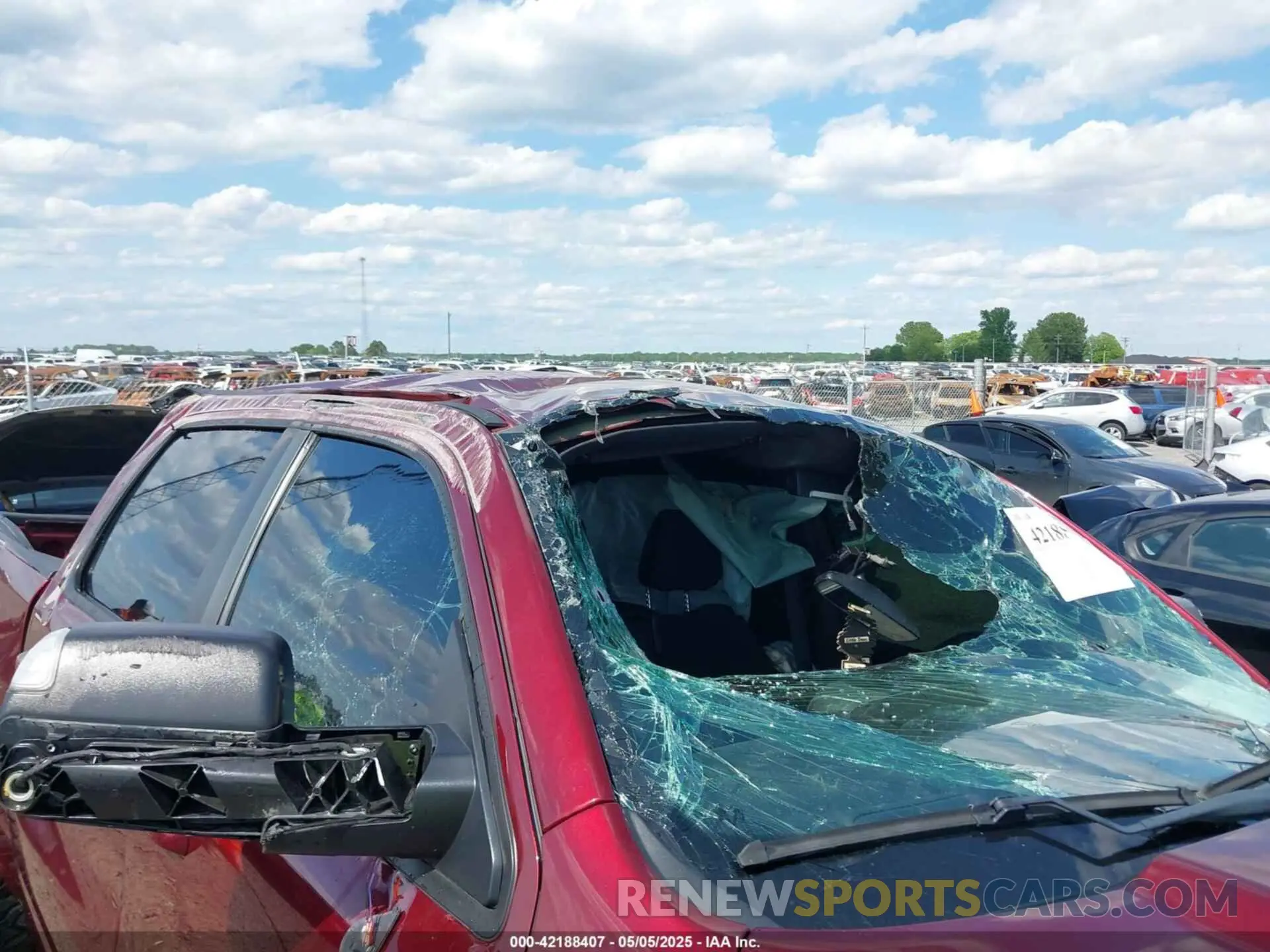 12 Photograph of a damaged car 1C6SRFFT4MN808354 RAM 1500 2021